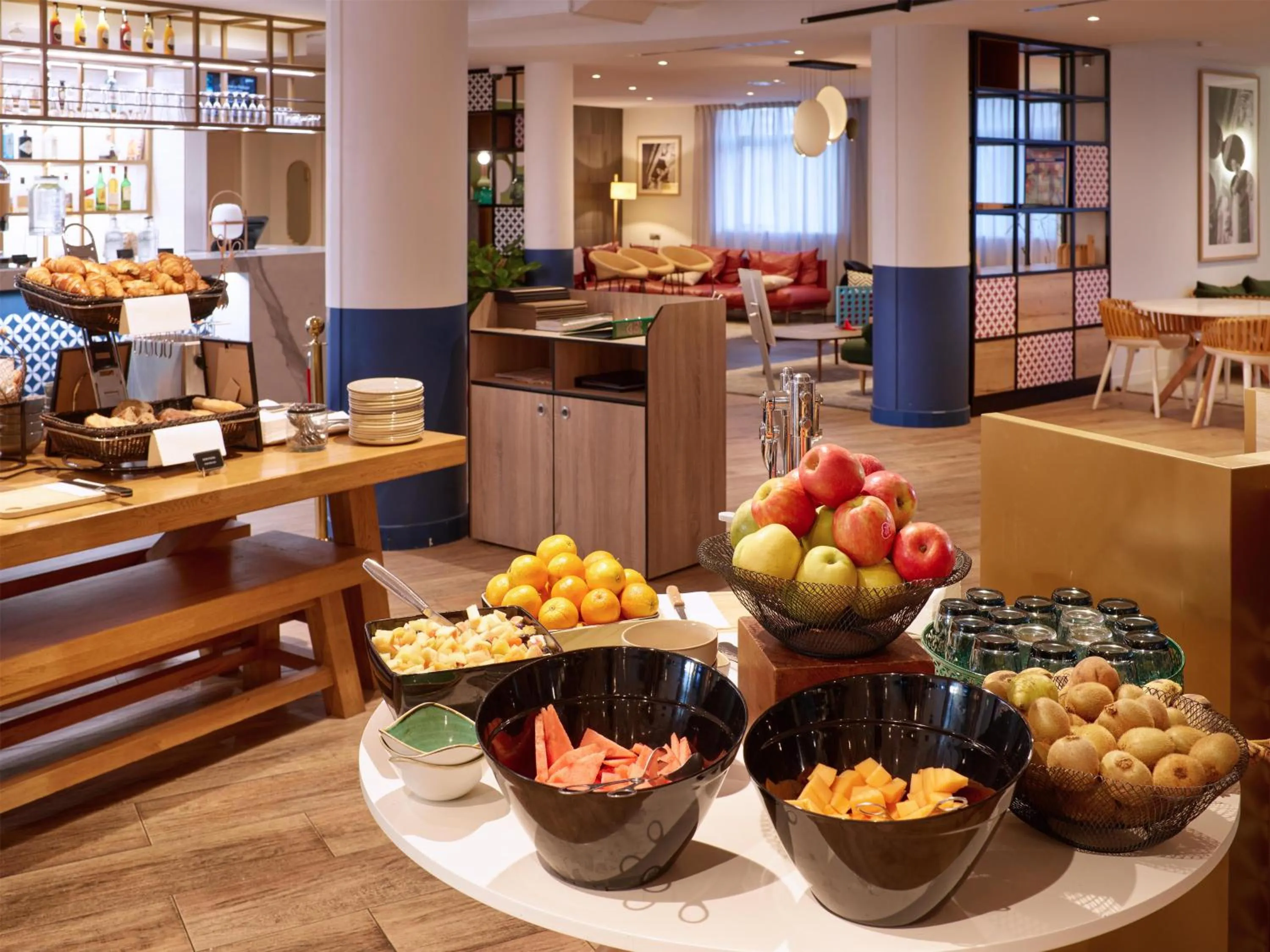 Breakfast in Radisson Hotel Aix En Provence