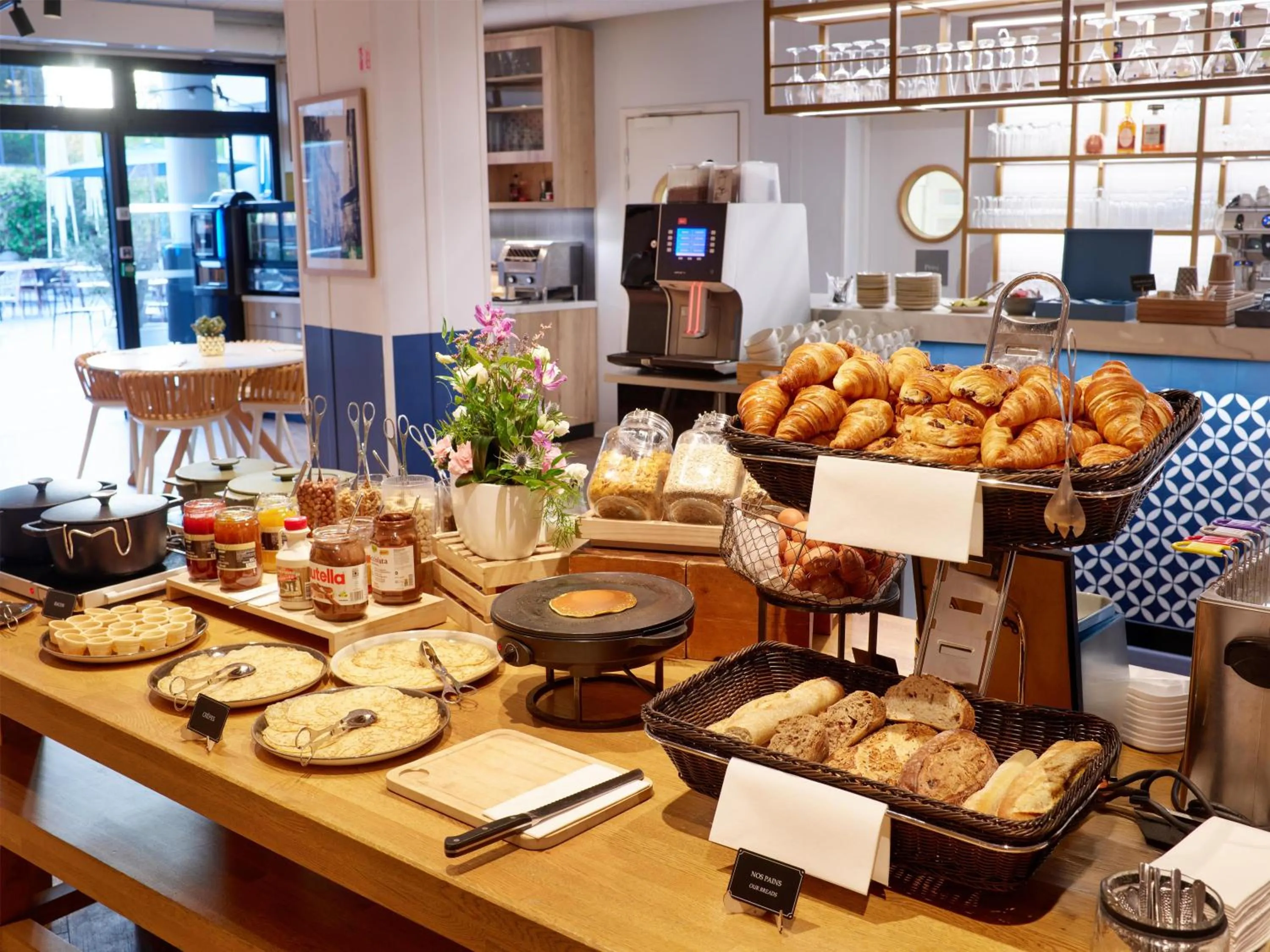 Breakfast in Radisson Hotel Aix En Provence