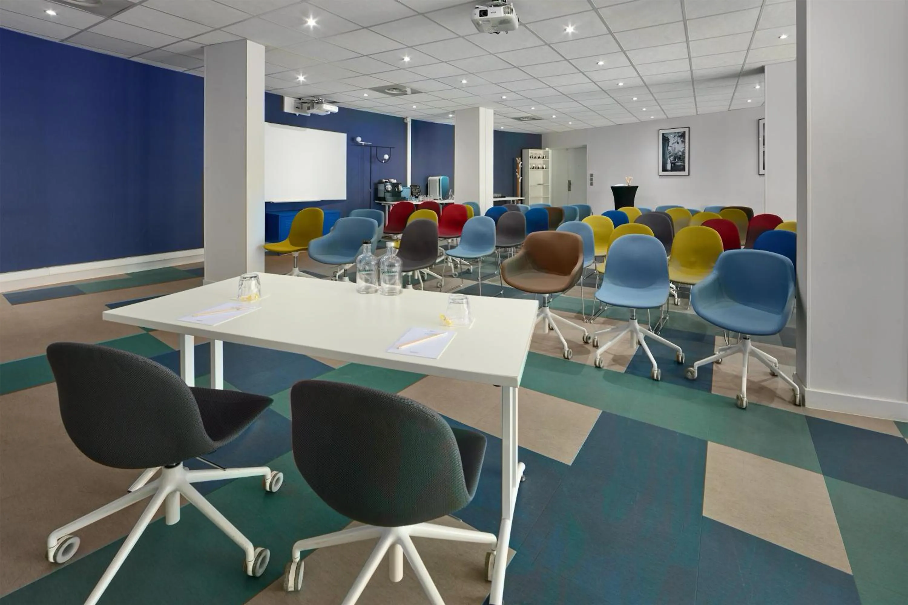 Meeting/conference room in Radisson Hotel Aix En Provence