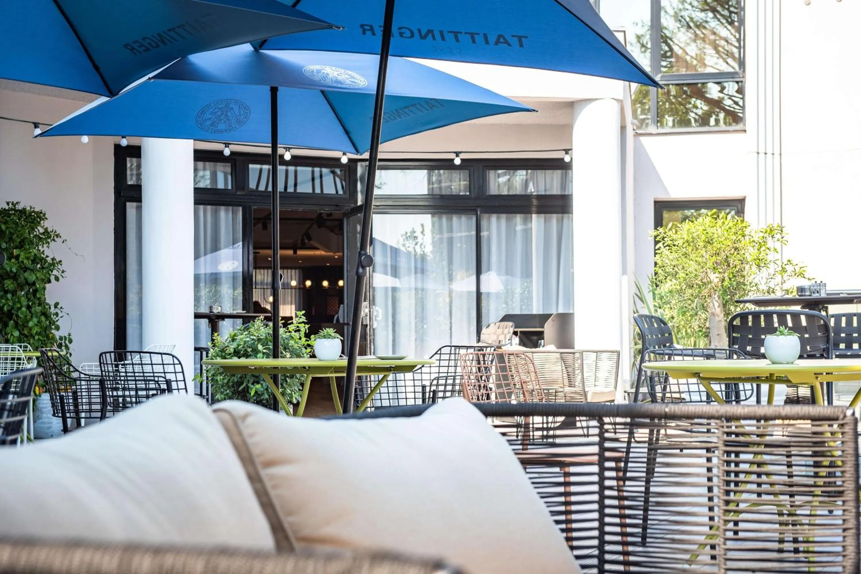 Restaurant/places to eat in Radisson Hotel Aix En Provence