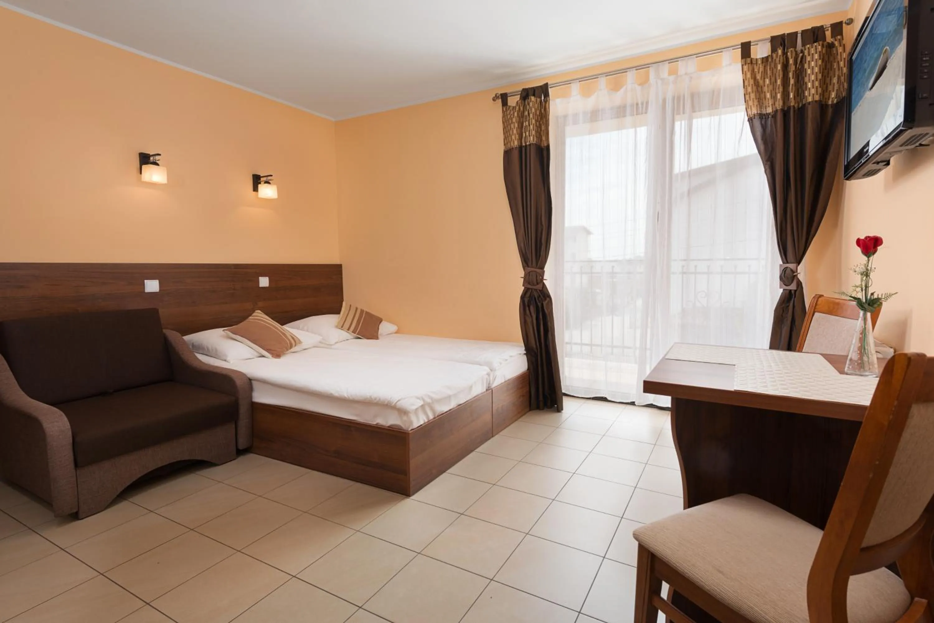 Photo of the whole room, Bed in Willa Czaruś