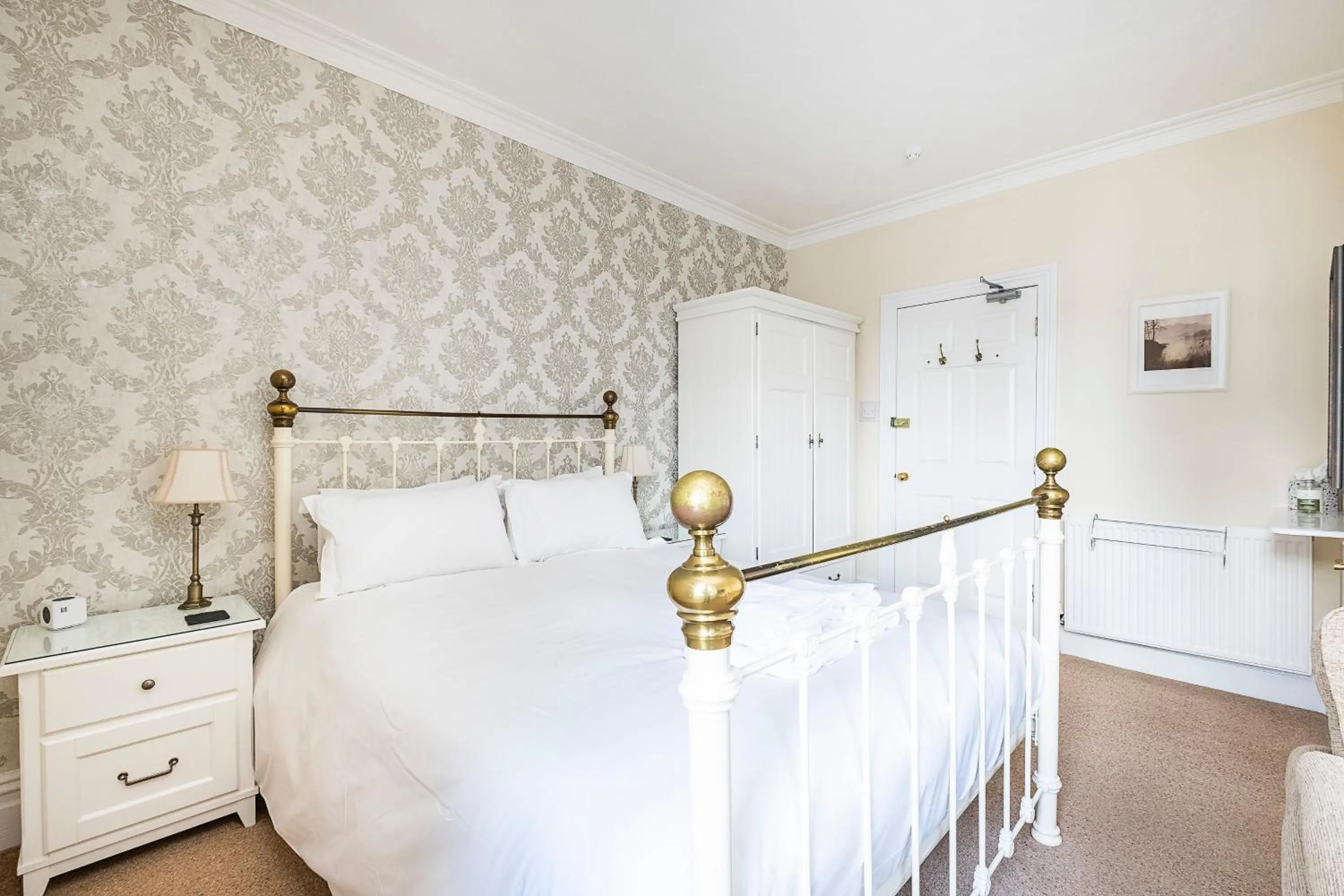 Cragwood Guest House