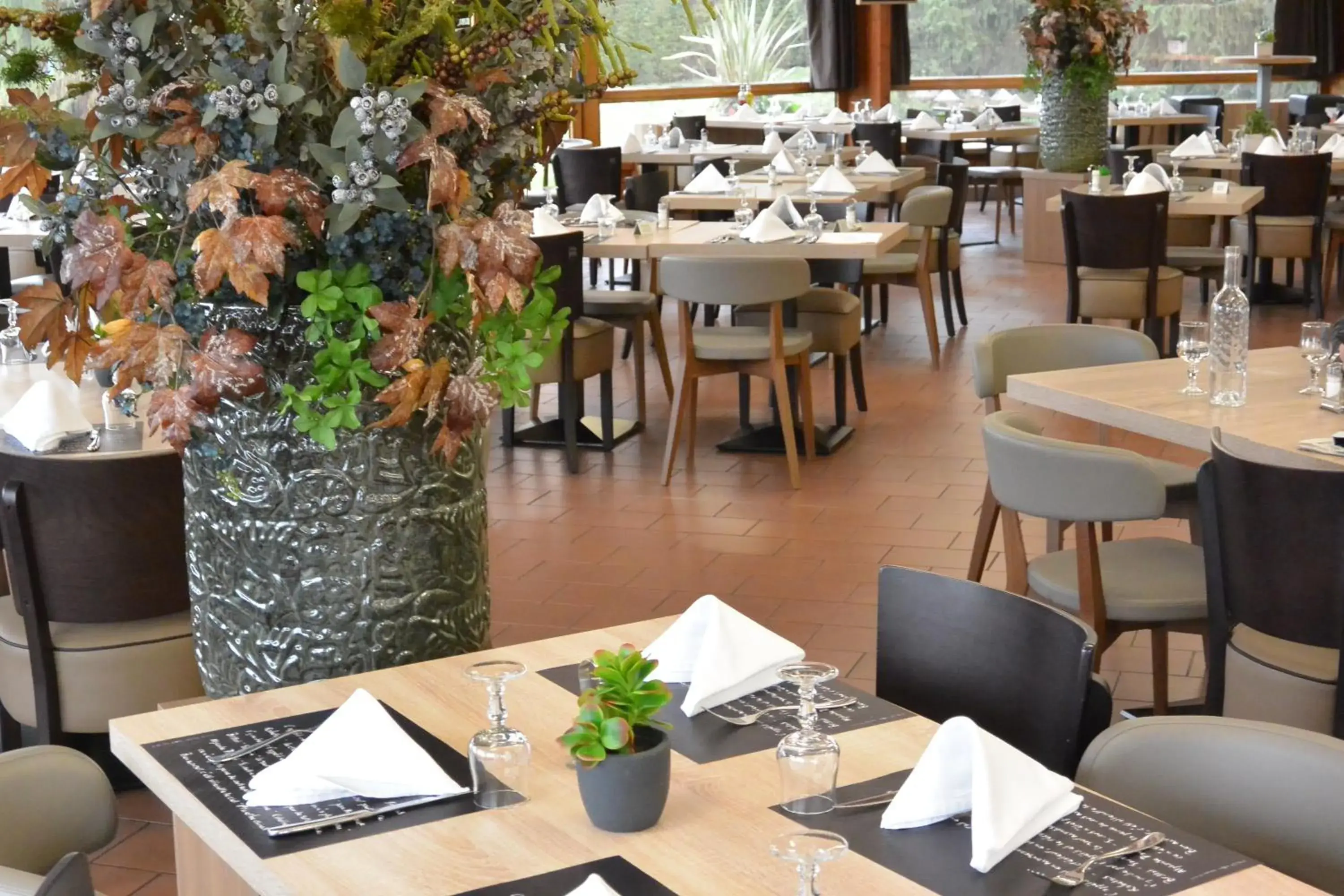 Restaurant/places to eat in KYRIAD LYON EST - Genas Eurexpo Restaurant/places to eat in KYRIAD LYON EST - Genas Eurexpo