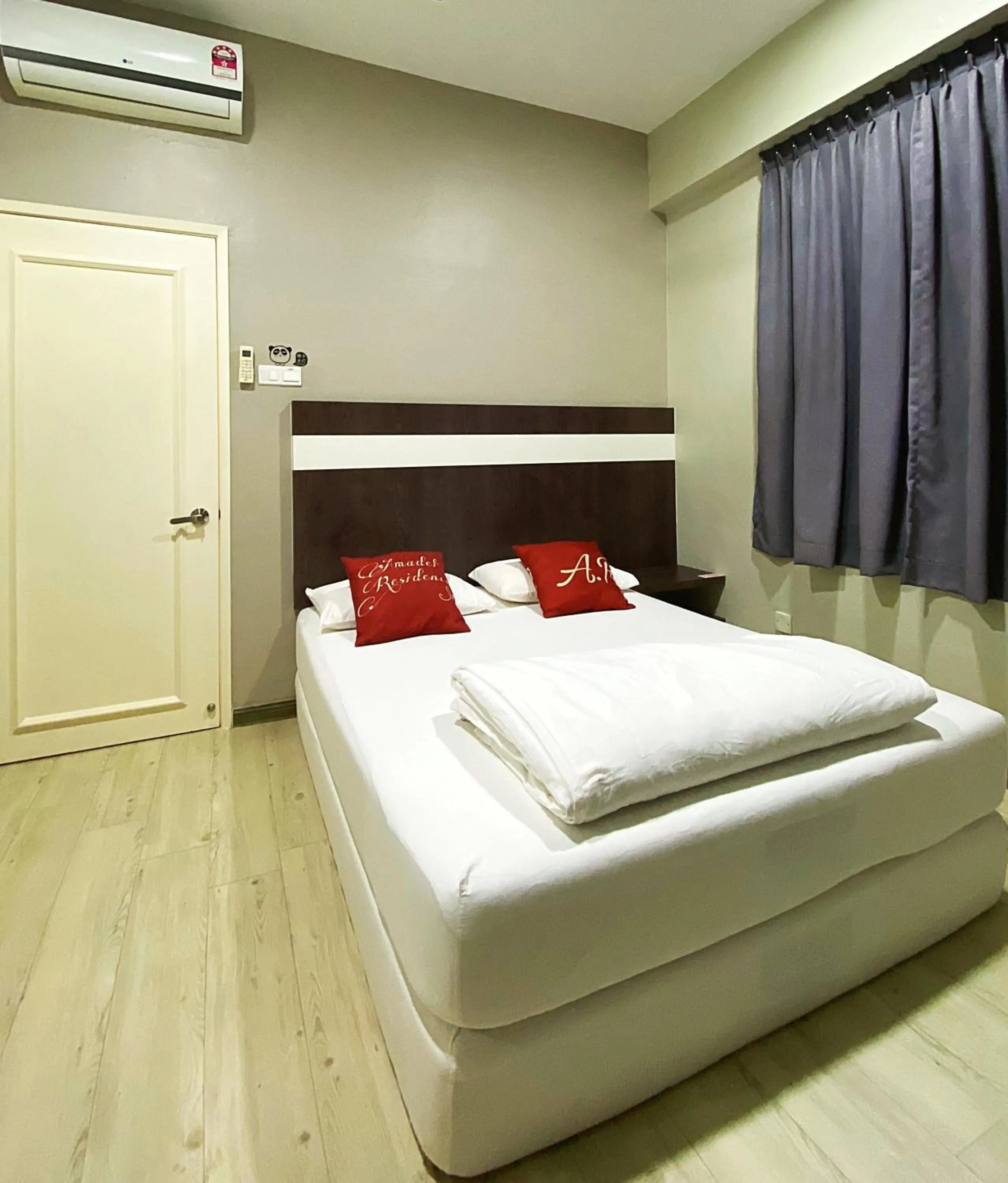 Bed in Amadel Residence 爱媄德民宿 14