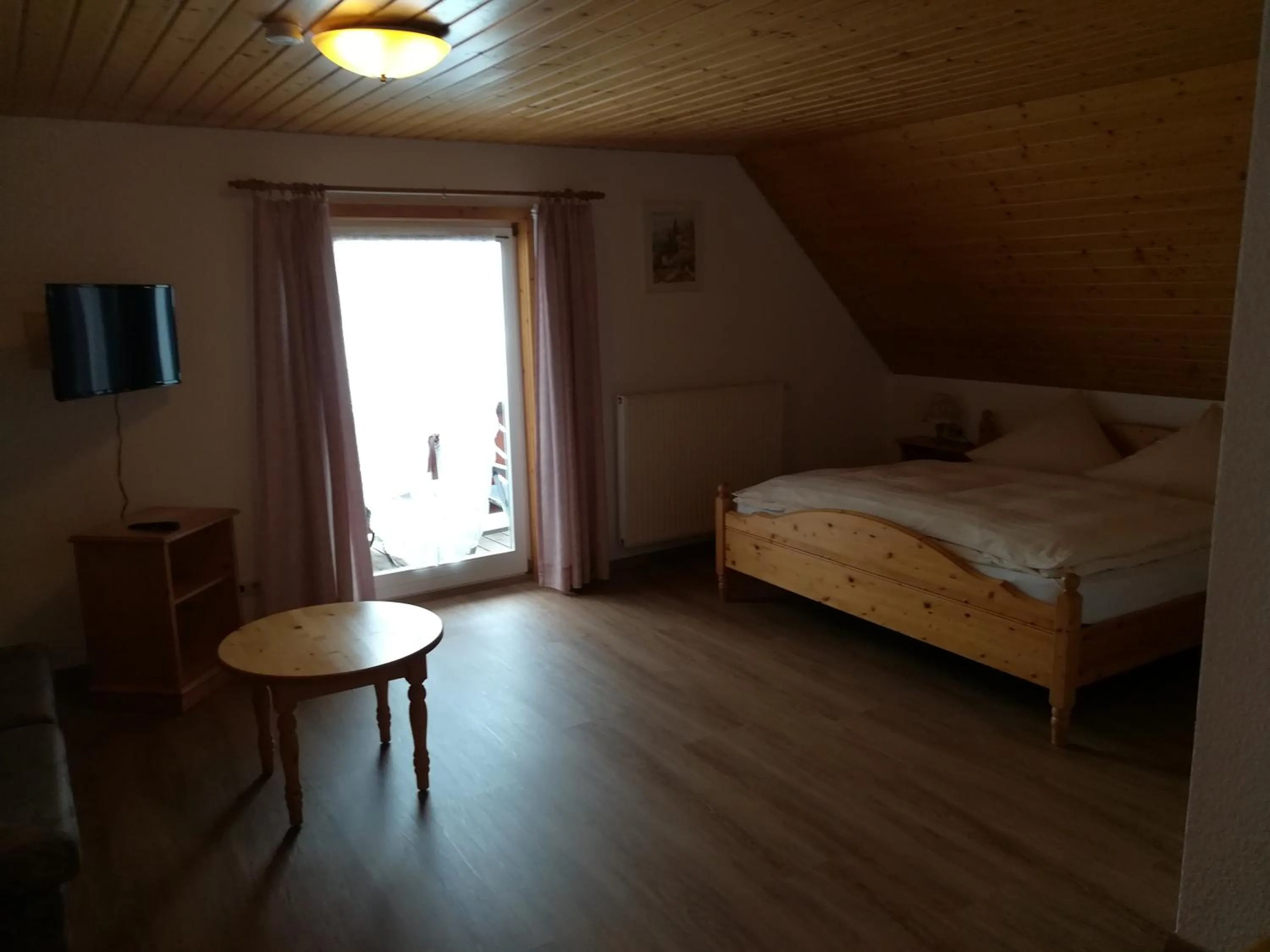 Photo of the whole room, Bed in Schwarzwaldgasthaus Salenhof