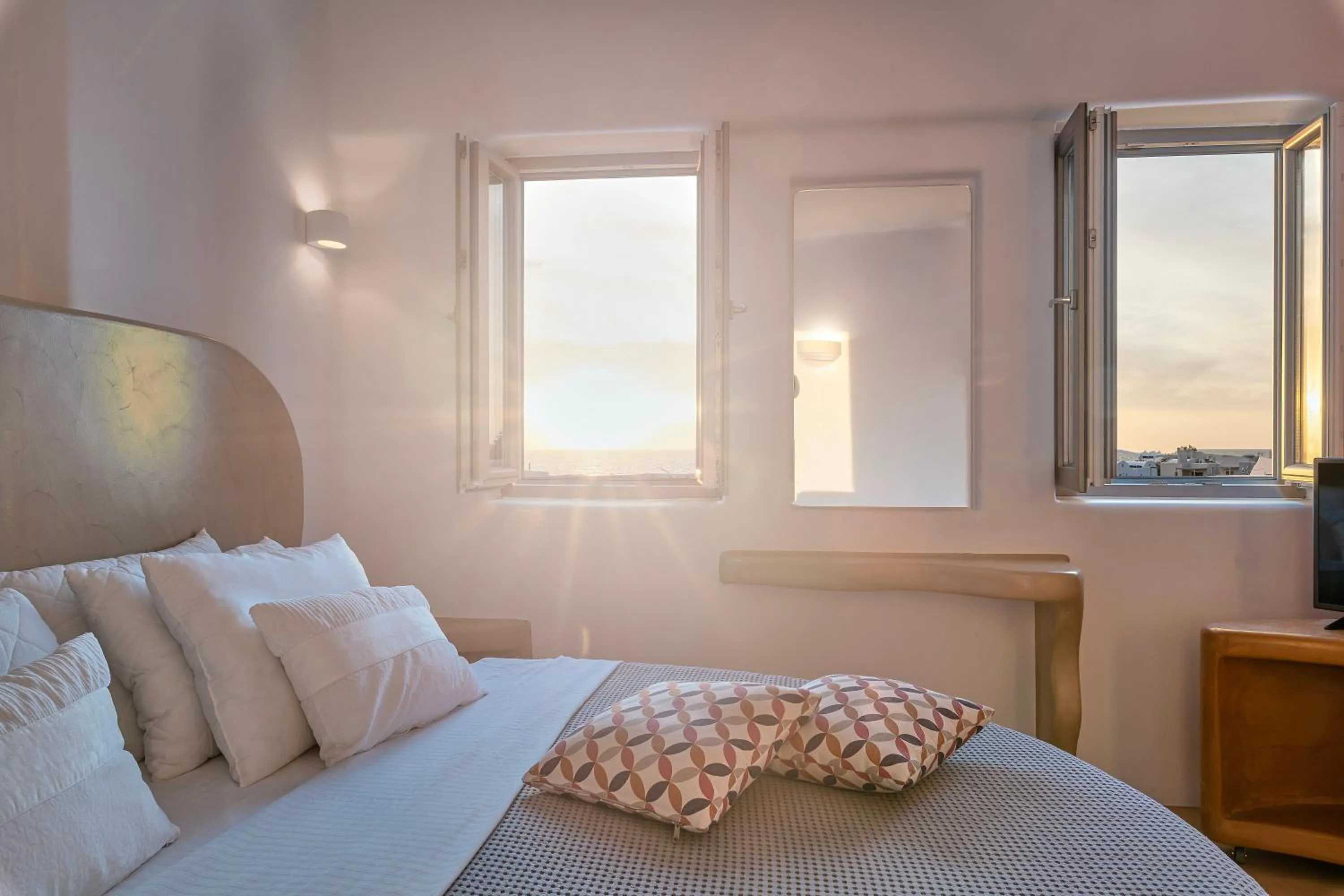 Bed in La Bellezza Eco Boutique Hotel