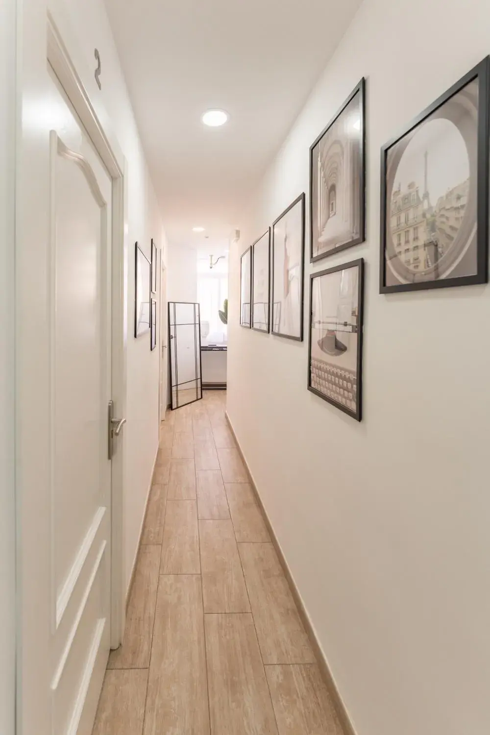 Lobby or reception in Urban Rooms B&R Lobby or reception in Urban Rooms B&R