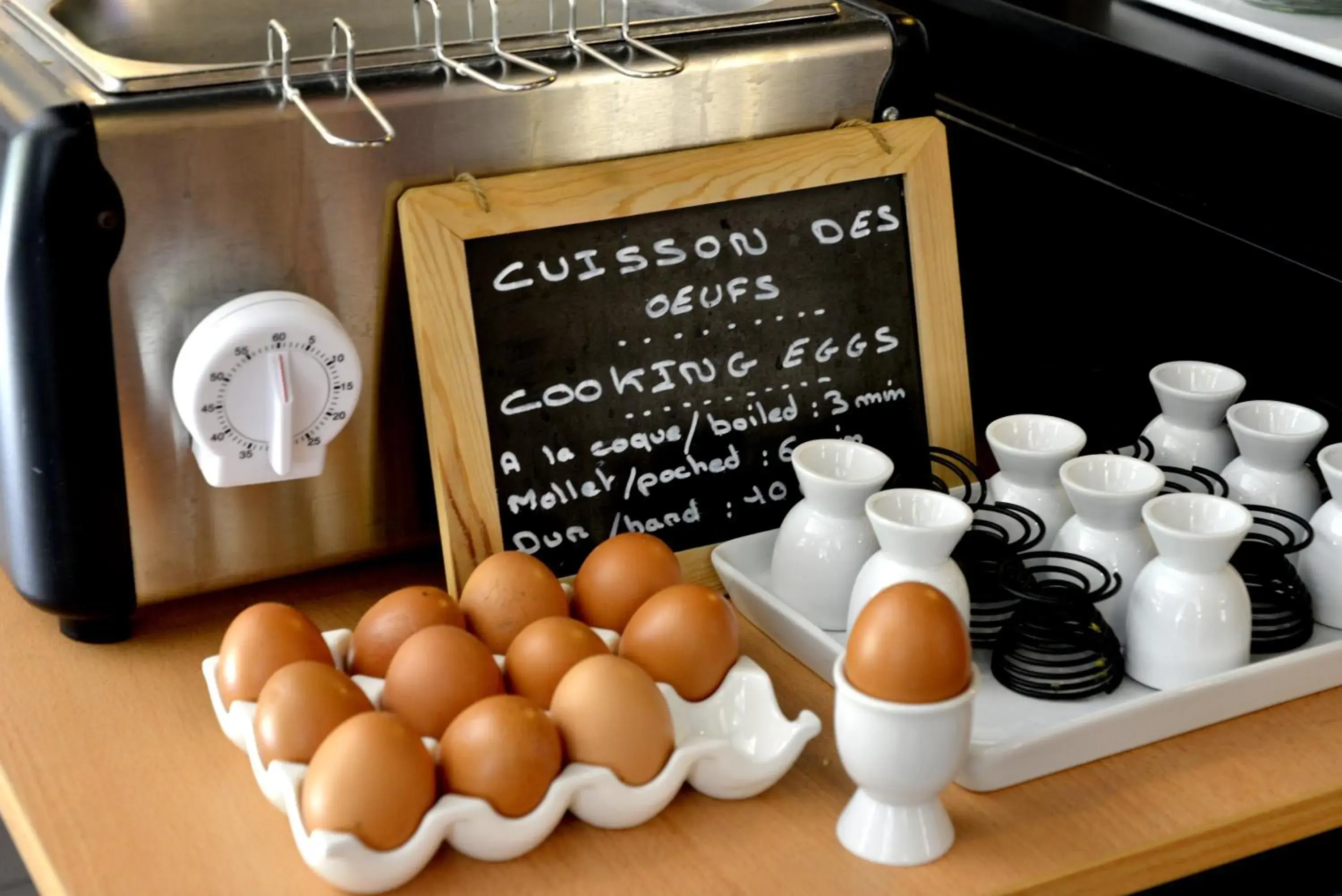 Breakfast in KYRIAD HONFLEUR - La Riviere Saint Sauveur Breakfast in KYRIAD HONFLEUR - La Riviere Saint Sauveur