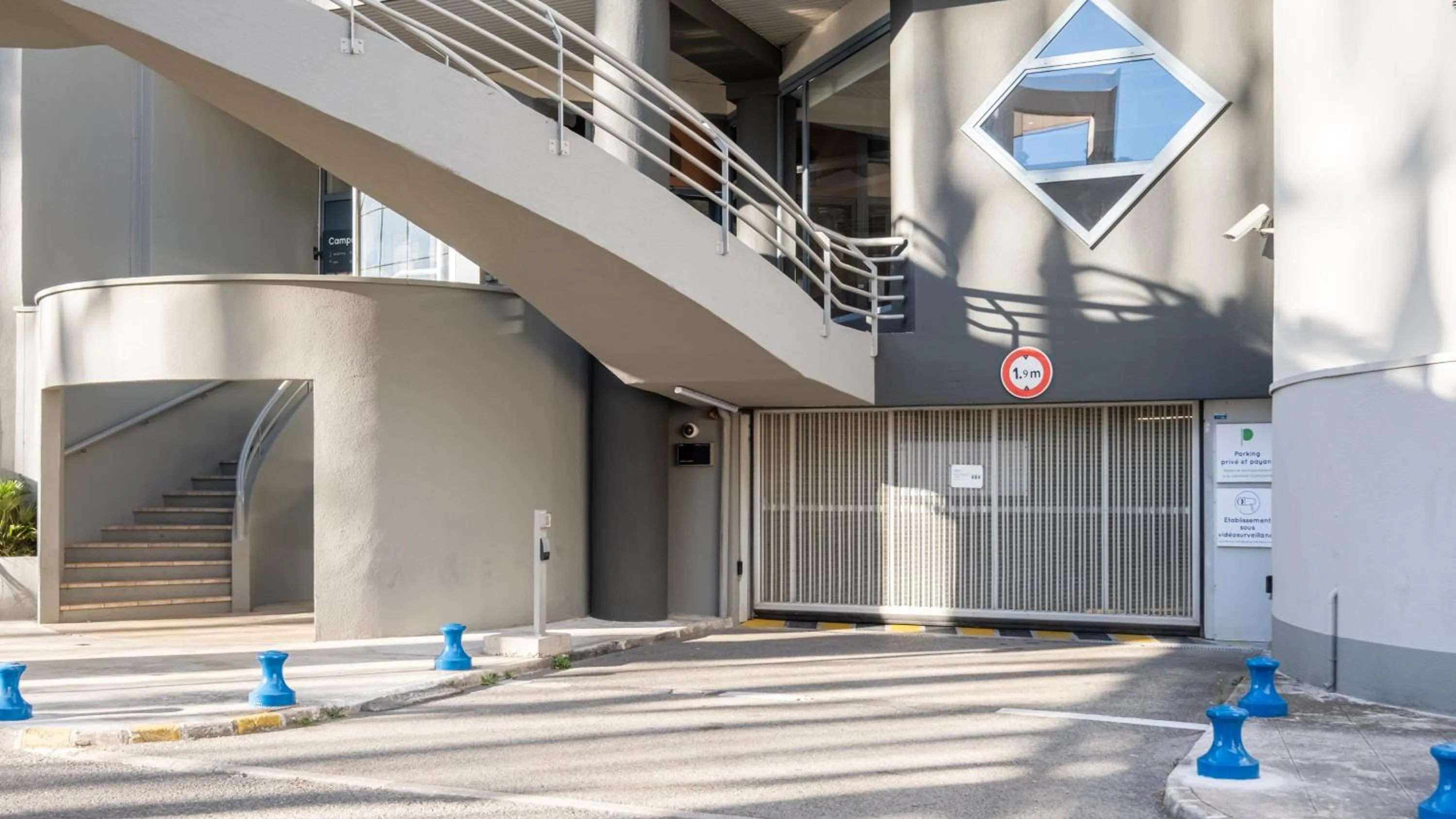 Parking in Campanile PRIME - Nice Airport