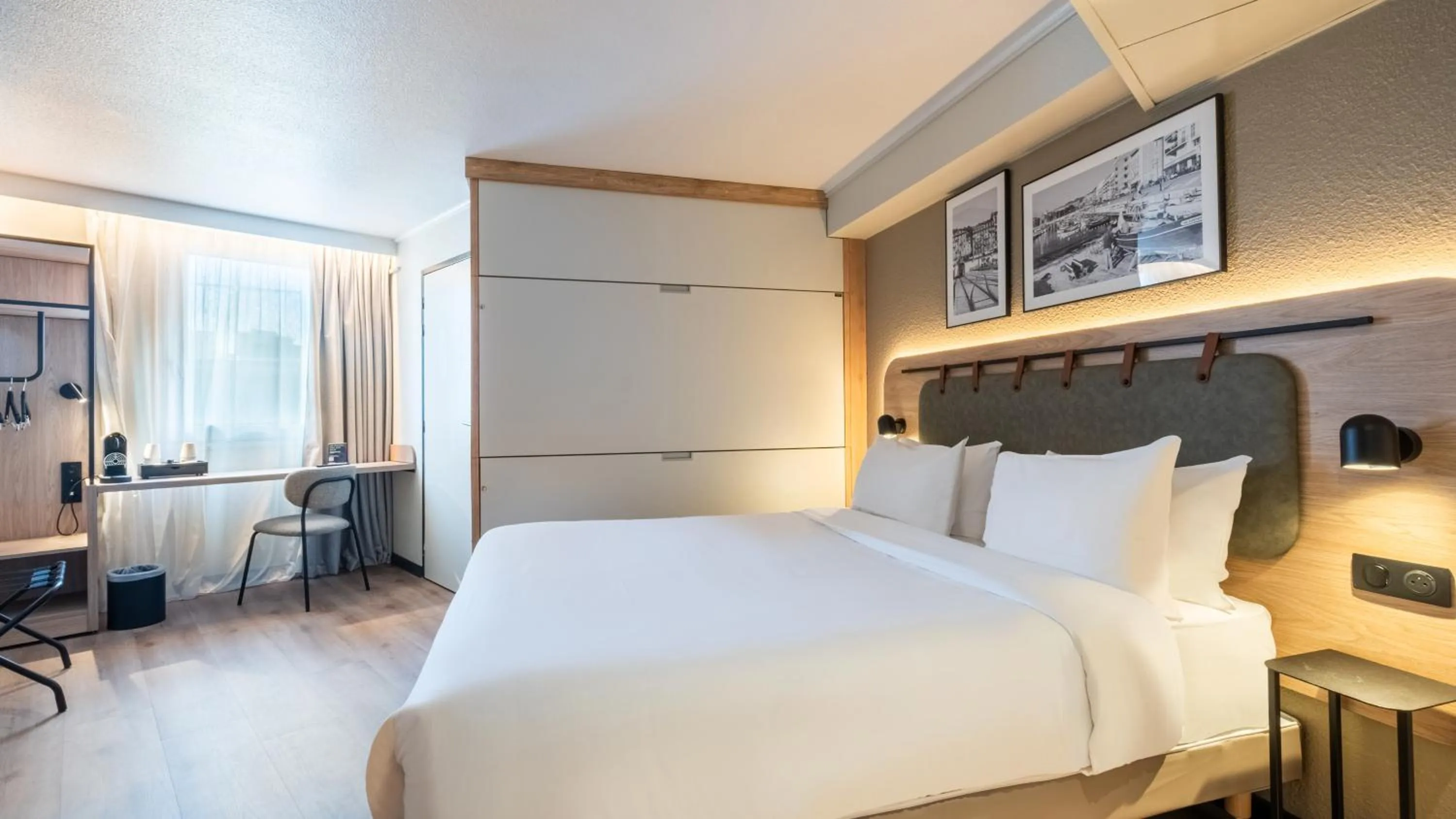 Photo of the whole room, Bed in Campanile PRIME - Nice Airport