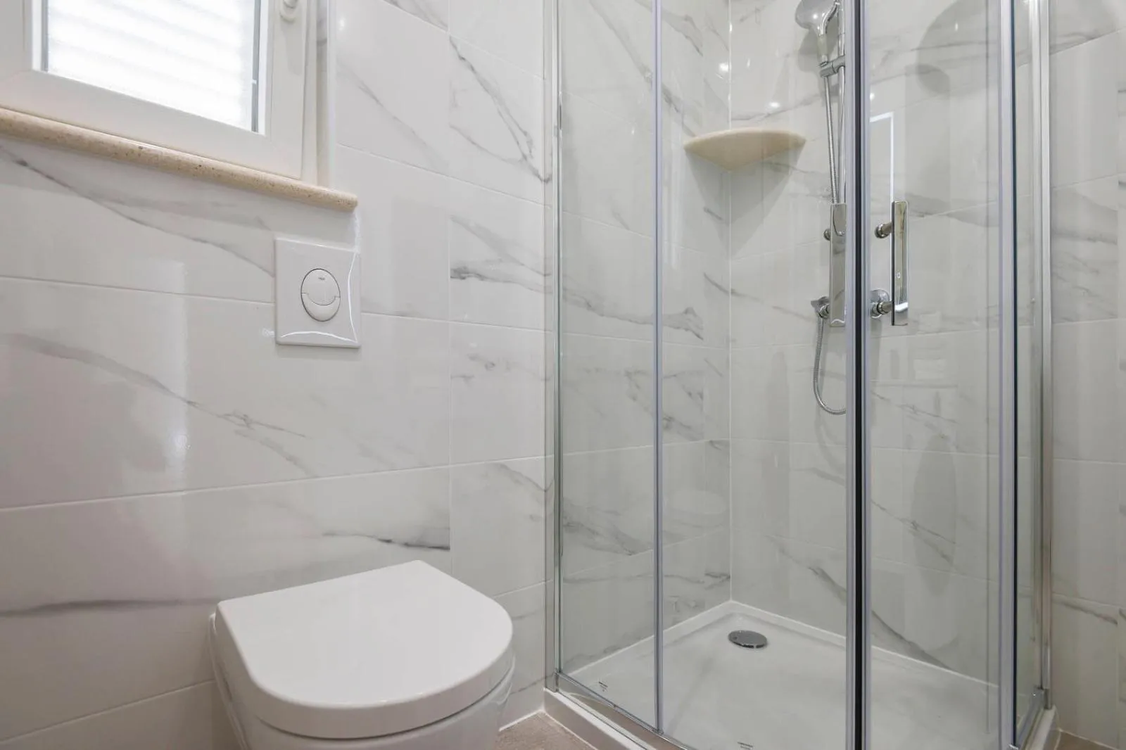 Shower in Villa Marina