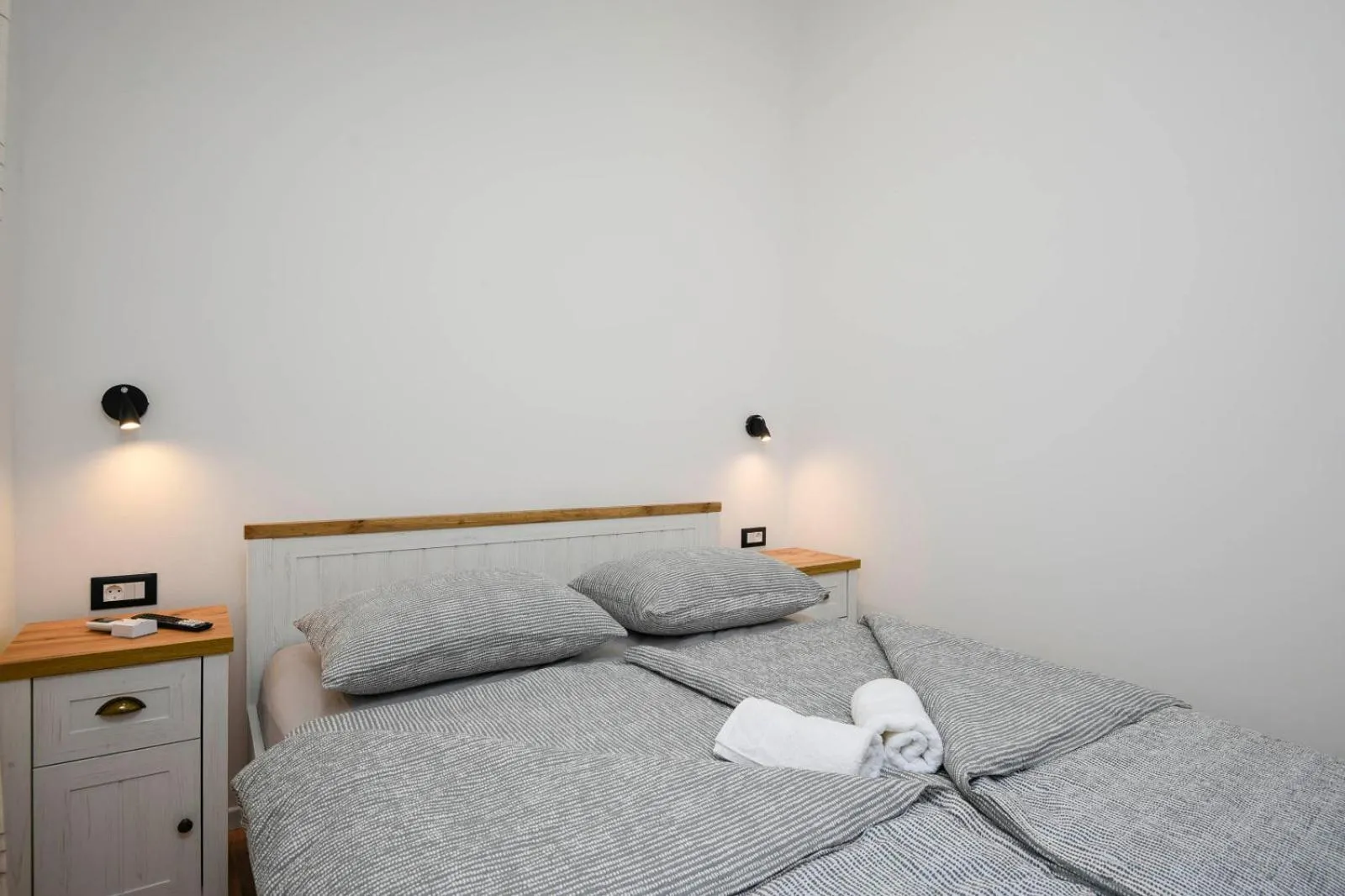 Photo of the whole room, Bed in Villa Marina