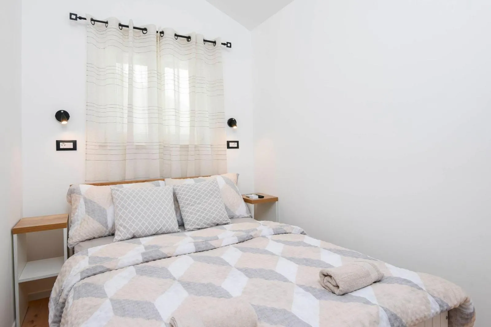 Photo of the whole room, Bed in Villa Marina