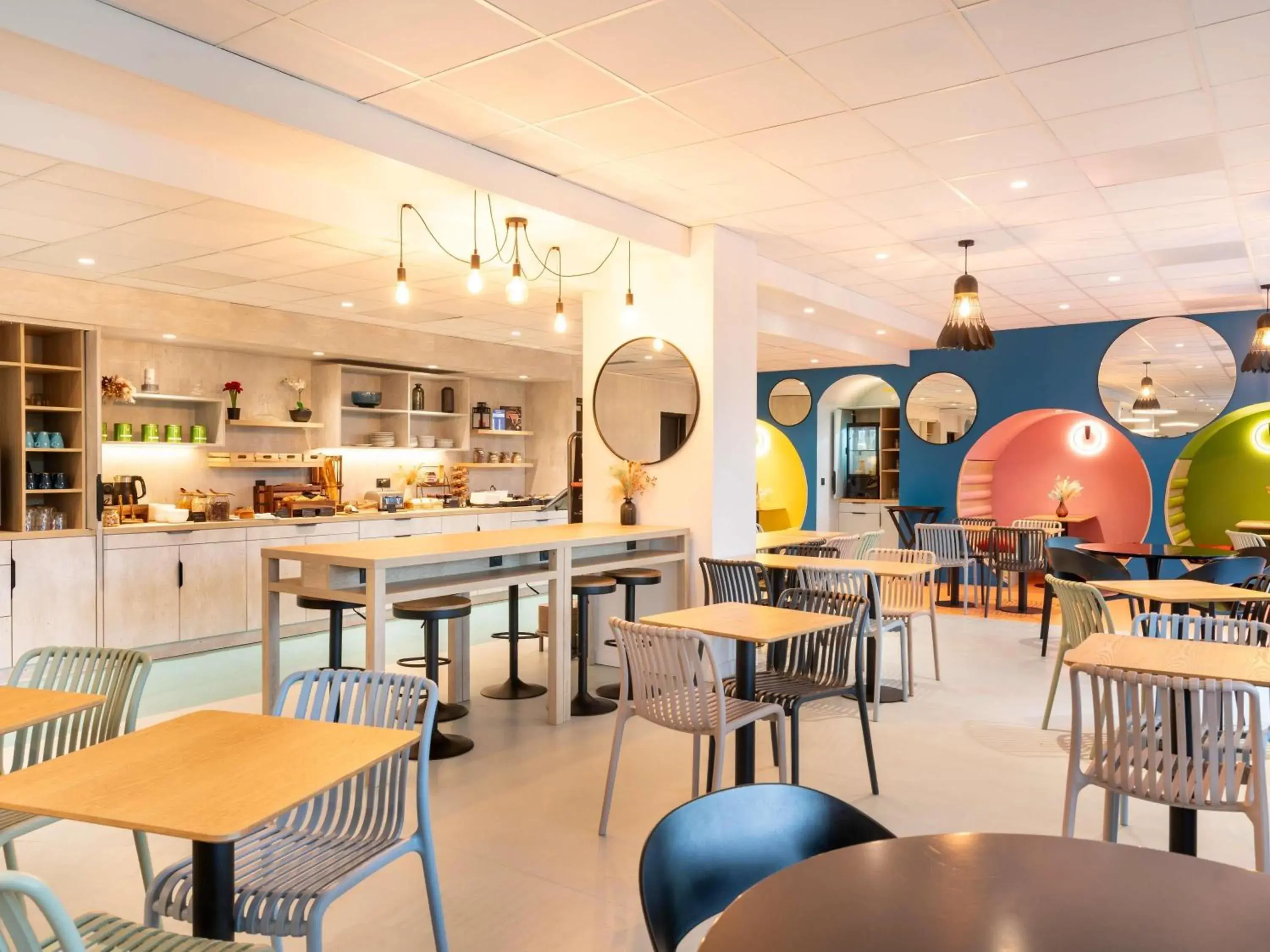 Property building in Ibis Styles Paris Saint Denis Pleyel Property building in Ibis Styles Paris Saint Denis Pleyel