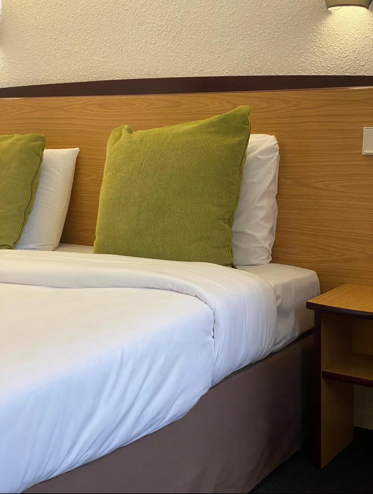 Double Room in Kyriad Le Blanc-Mesnil