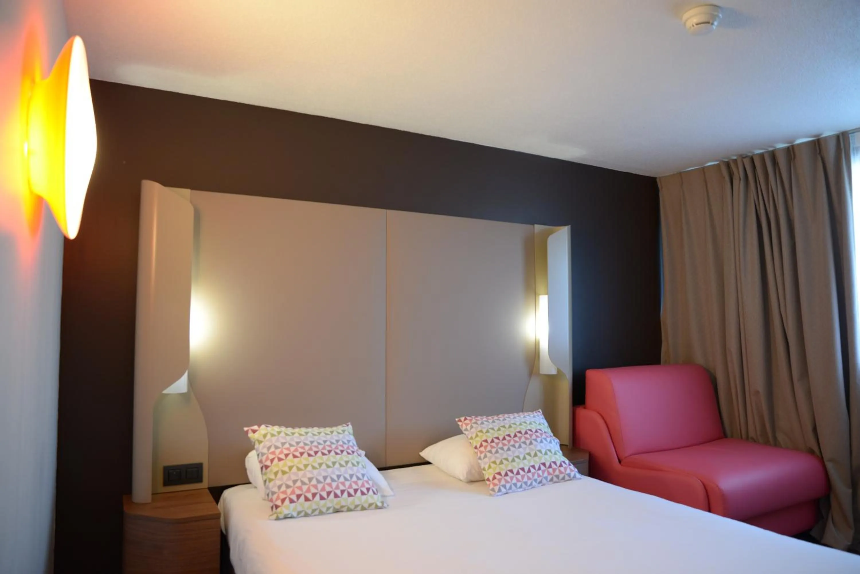 Bed in Campanile SETE - Balaruc