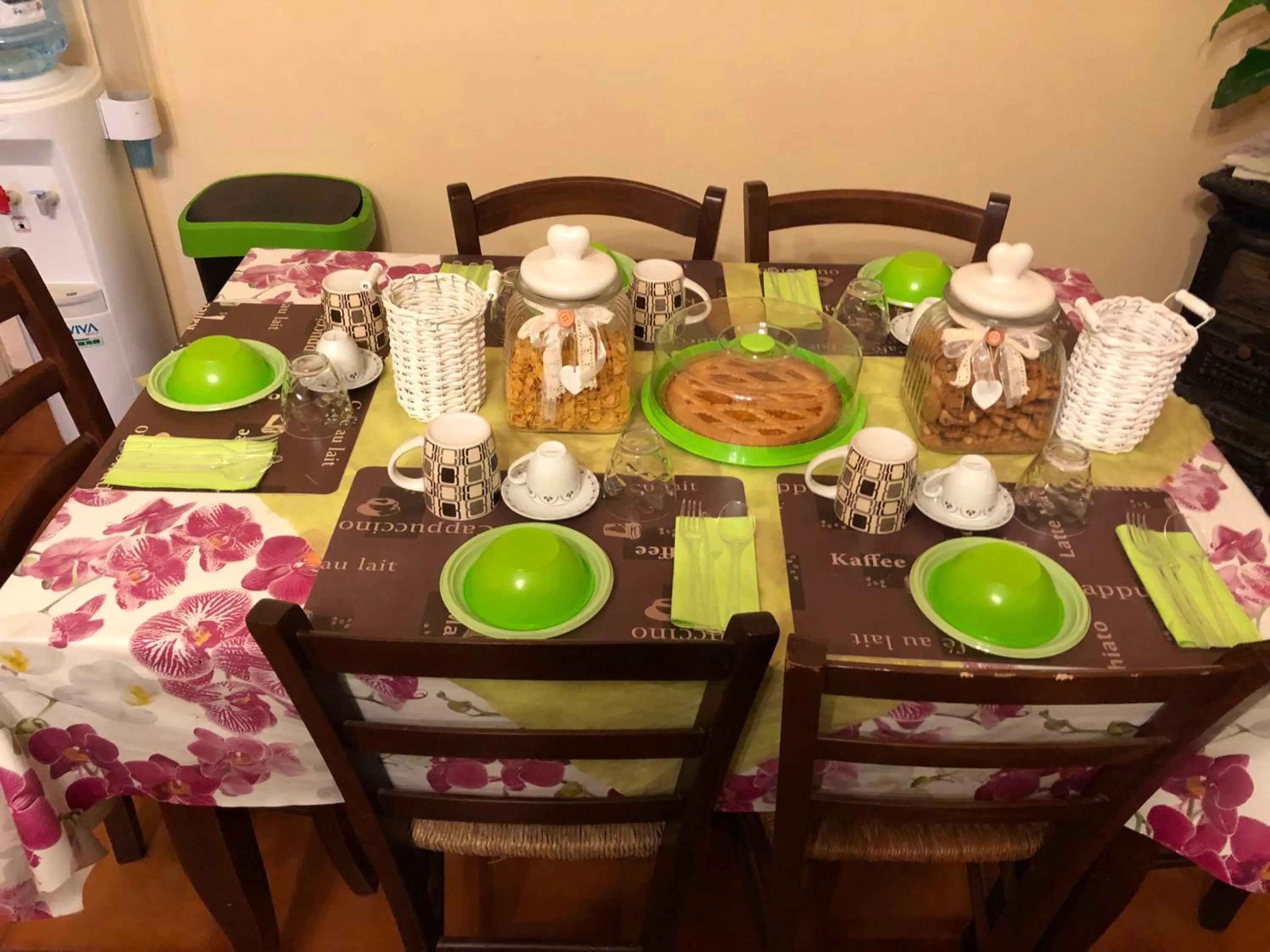 Italian breakfast in B&B Le Mille E Una Notte