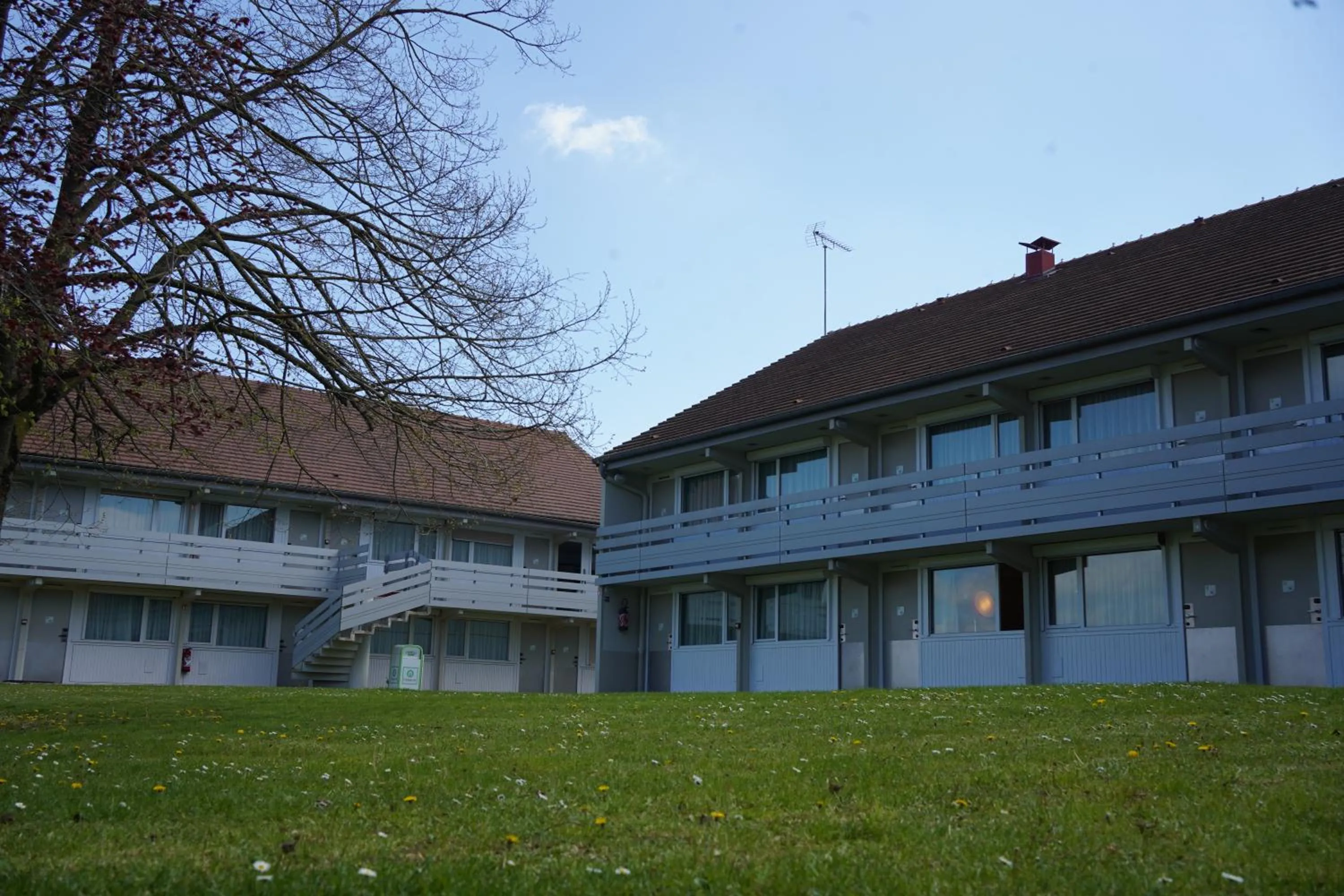 Garden view in Campanile Troyes Sud - Buchères
