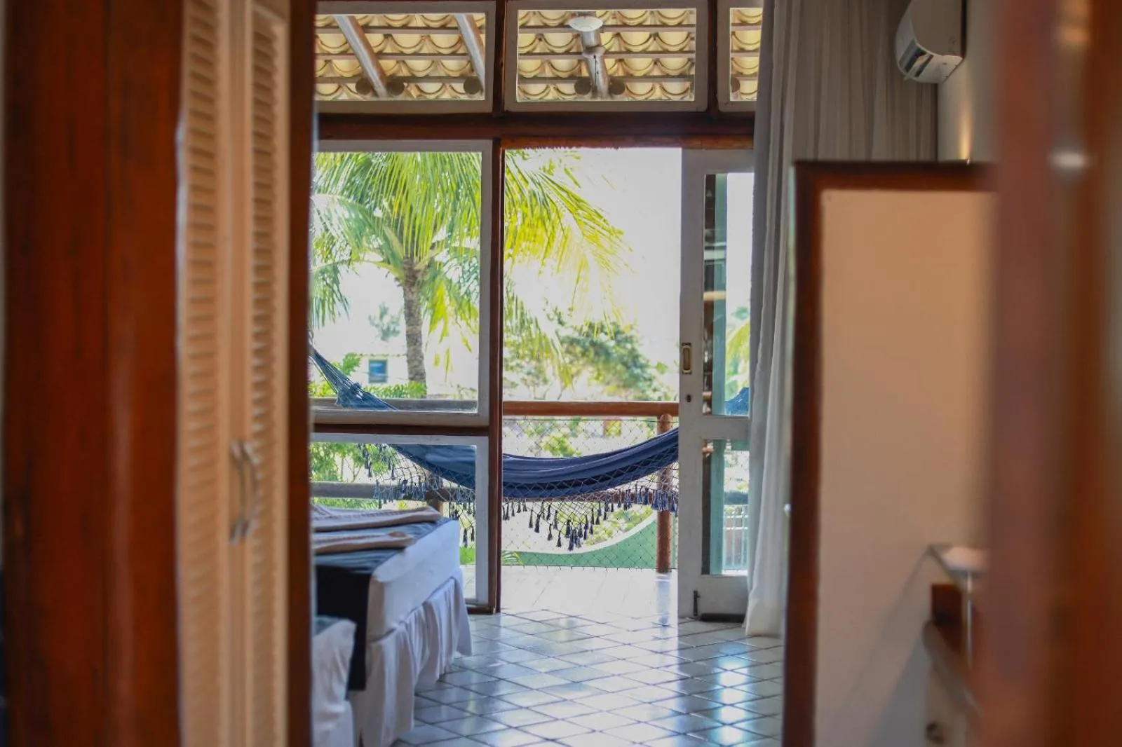 Bedroom in Pontal da Ferradura