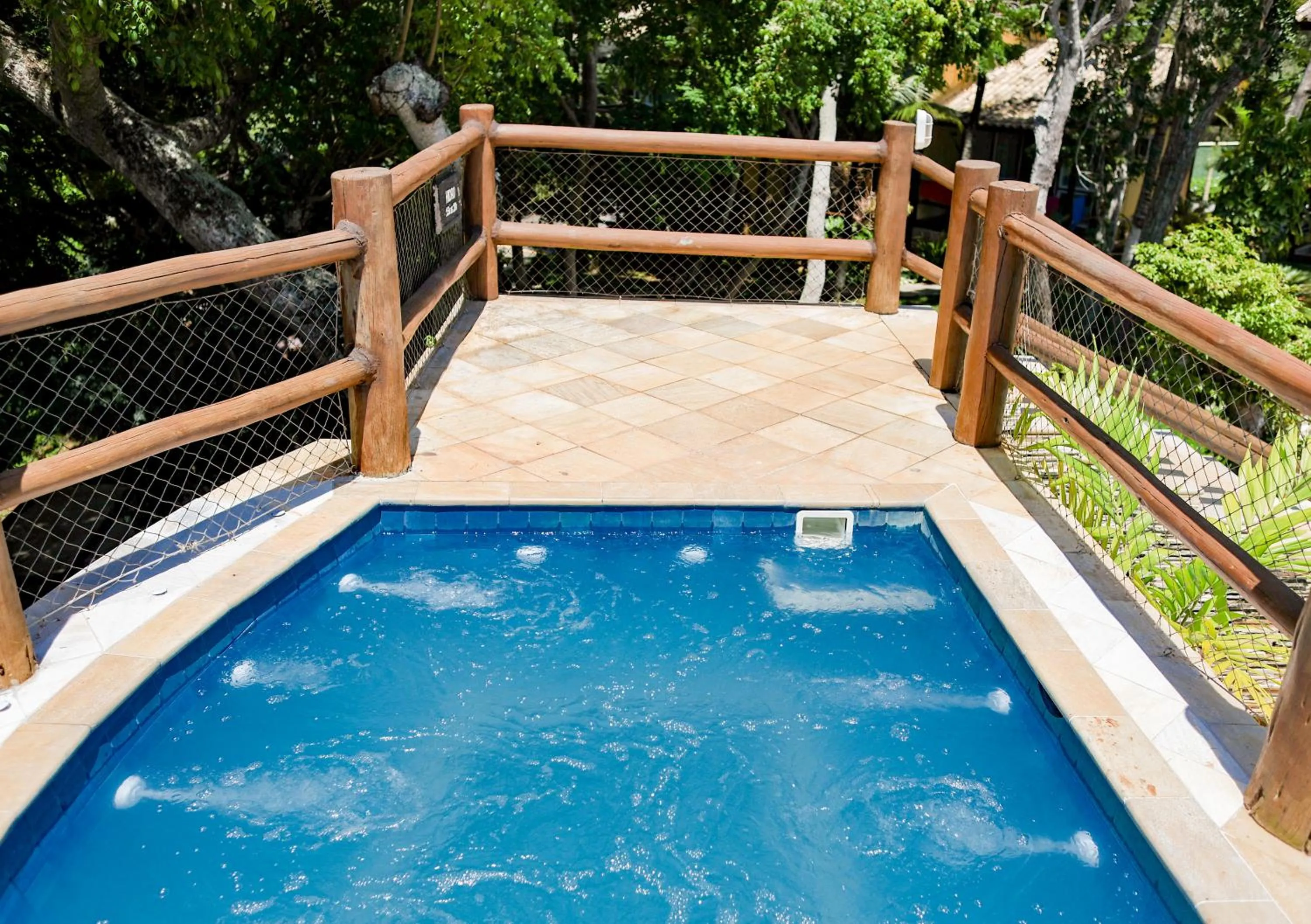 Hot Tub in Pontal da Ferradura