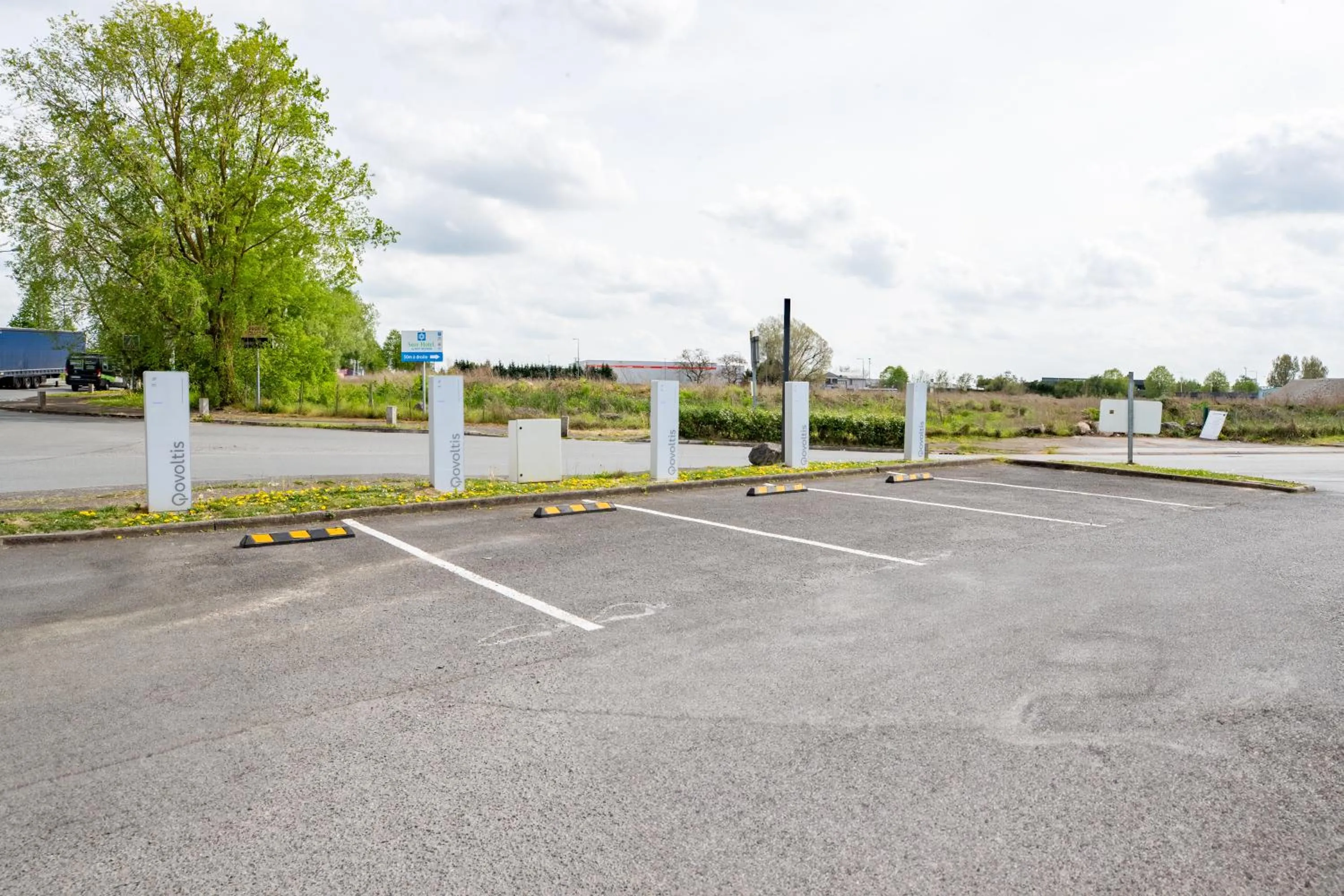 Parking in Kyriad Valenciennes Sud - Rouvignies