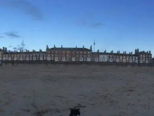 Beach in Moray Beachside Apartments Beach in Moray Beachside Apartments