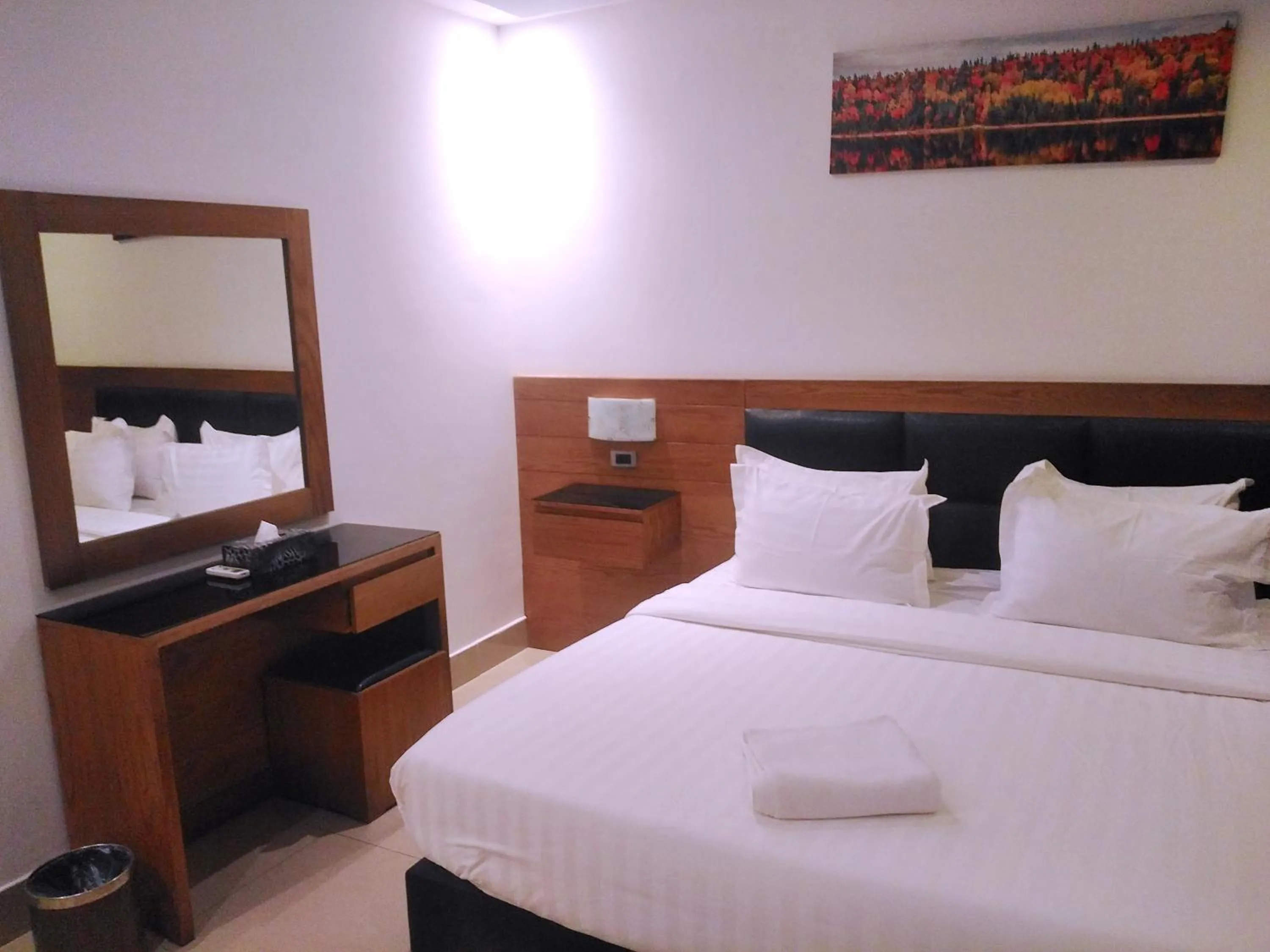 Bedroom, Bed in Sendan Residence