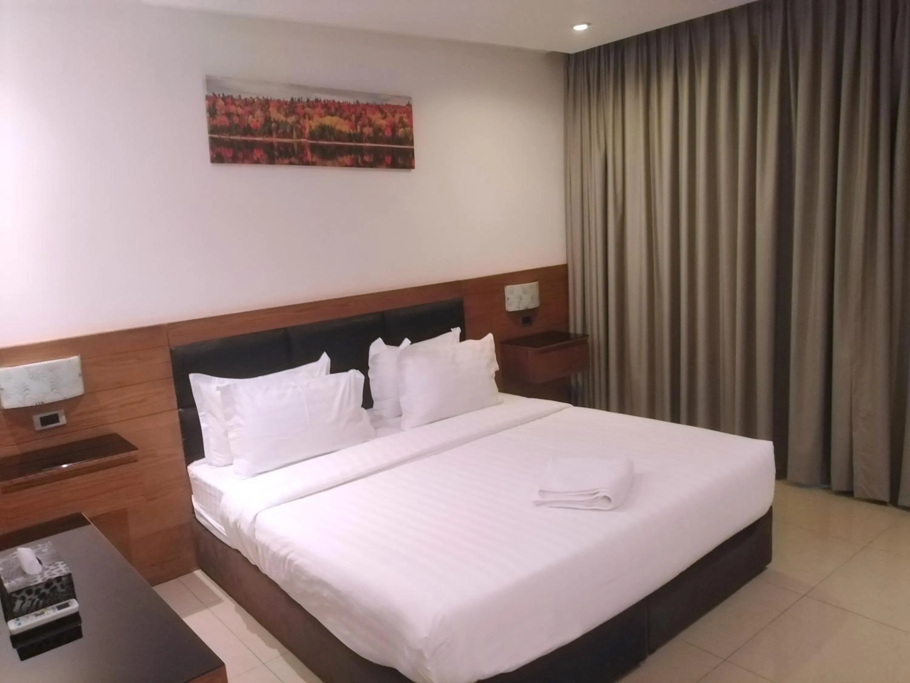 Bedroom, Bed in Sendan Residence