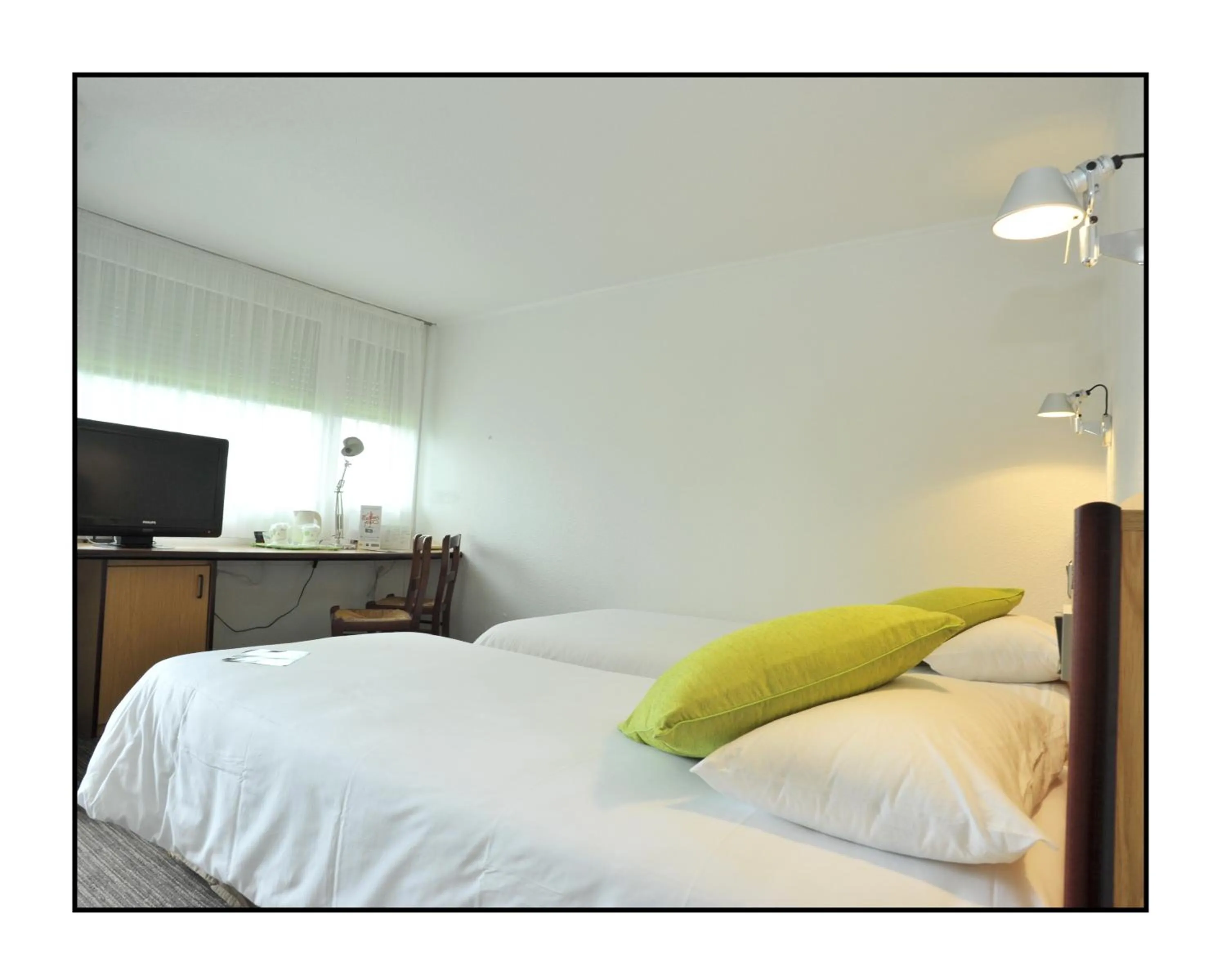 Photo of the whole room, Bed in Kyriad Châlons-En-Champagne - Saint-Martin