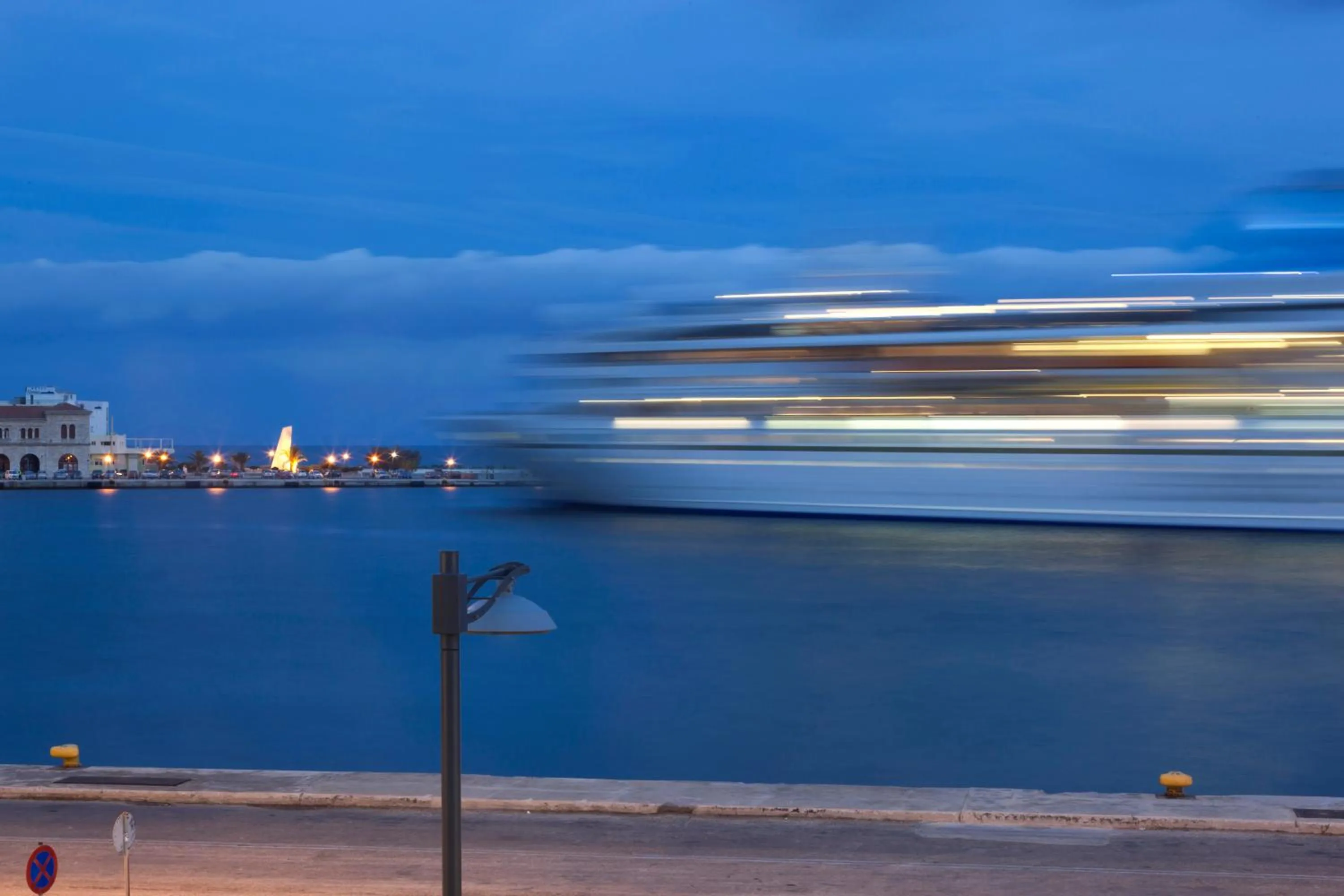 Sea view in Esperance 1