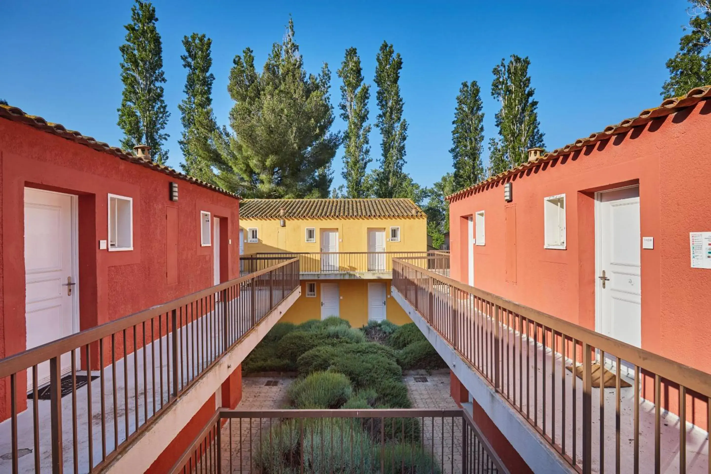 Property building in Résidence Odalys Le Village Camarguais Les Gardians Property building in Résidence Odalys Le Village Camarguais Les Gardians