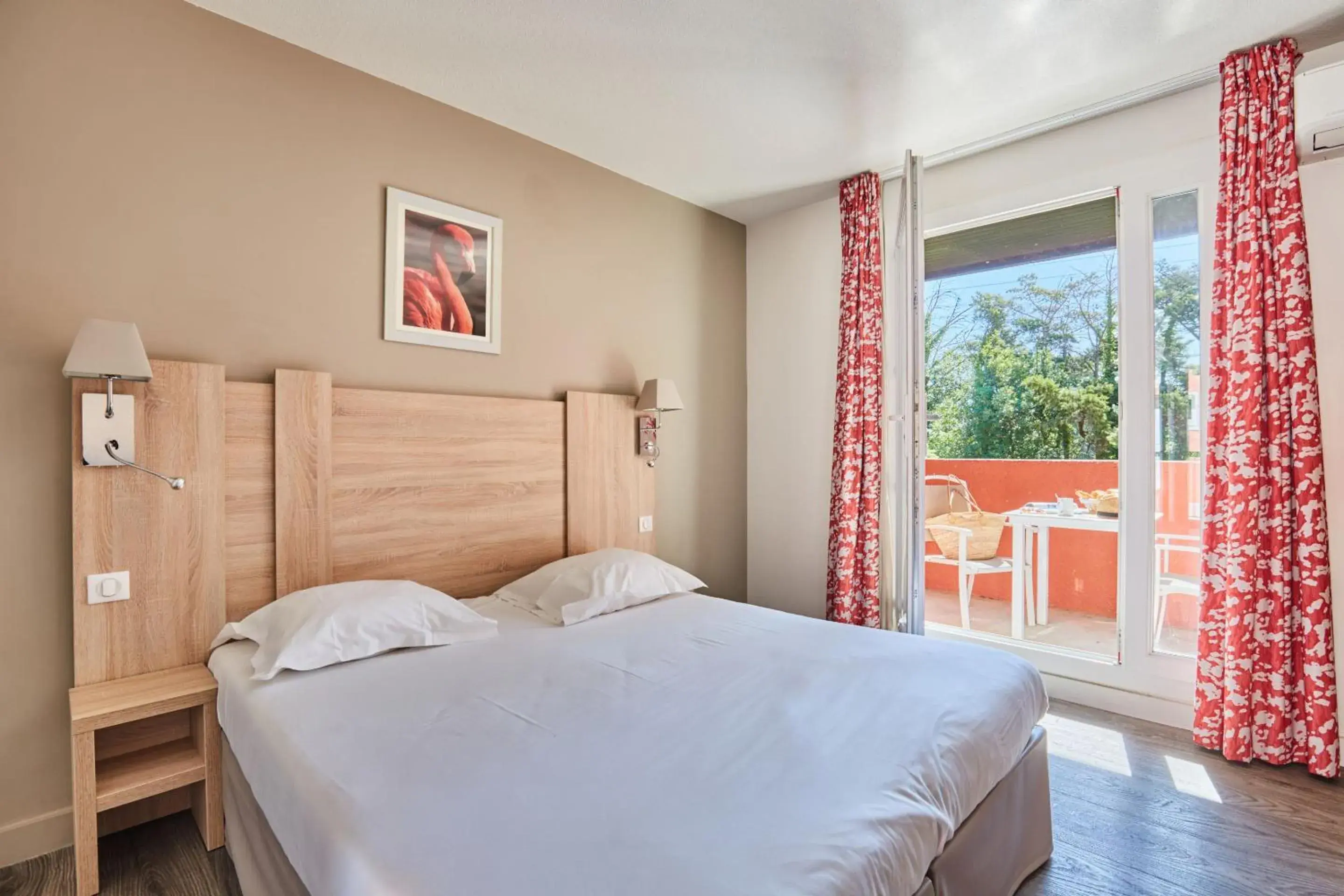 Bedroom, Bed in Résidence Odalys Le Village Camarguais Les Gardians Bedroom, Bed in Résidence Odalys Le Village Camarguais Les Gardians