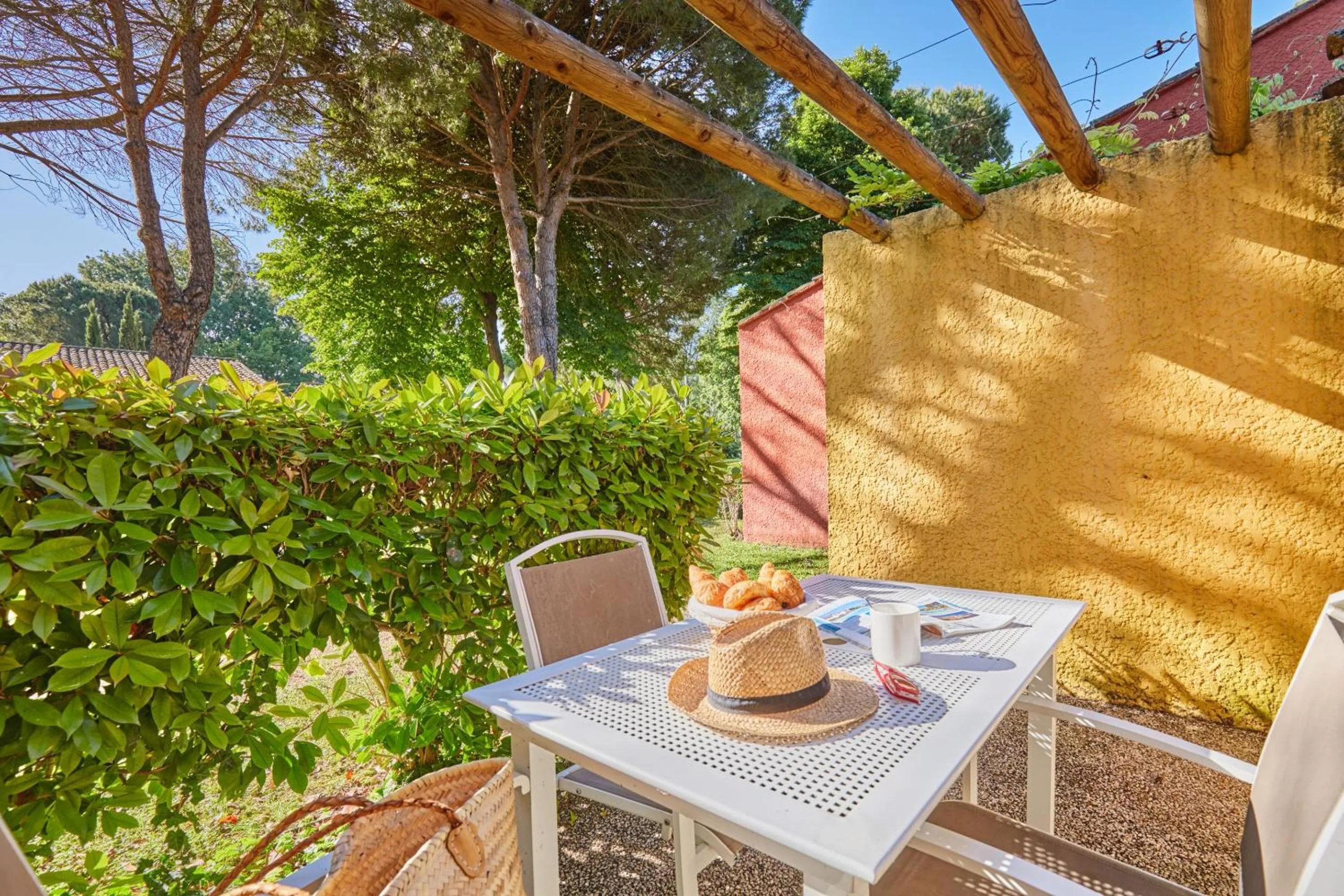 Balcony/Terrace in Résidence Odalys Le Village Camarguais Les Gardians
