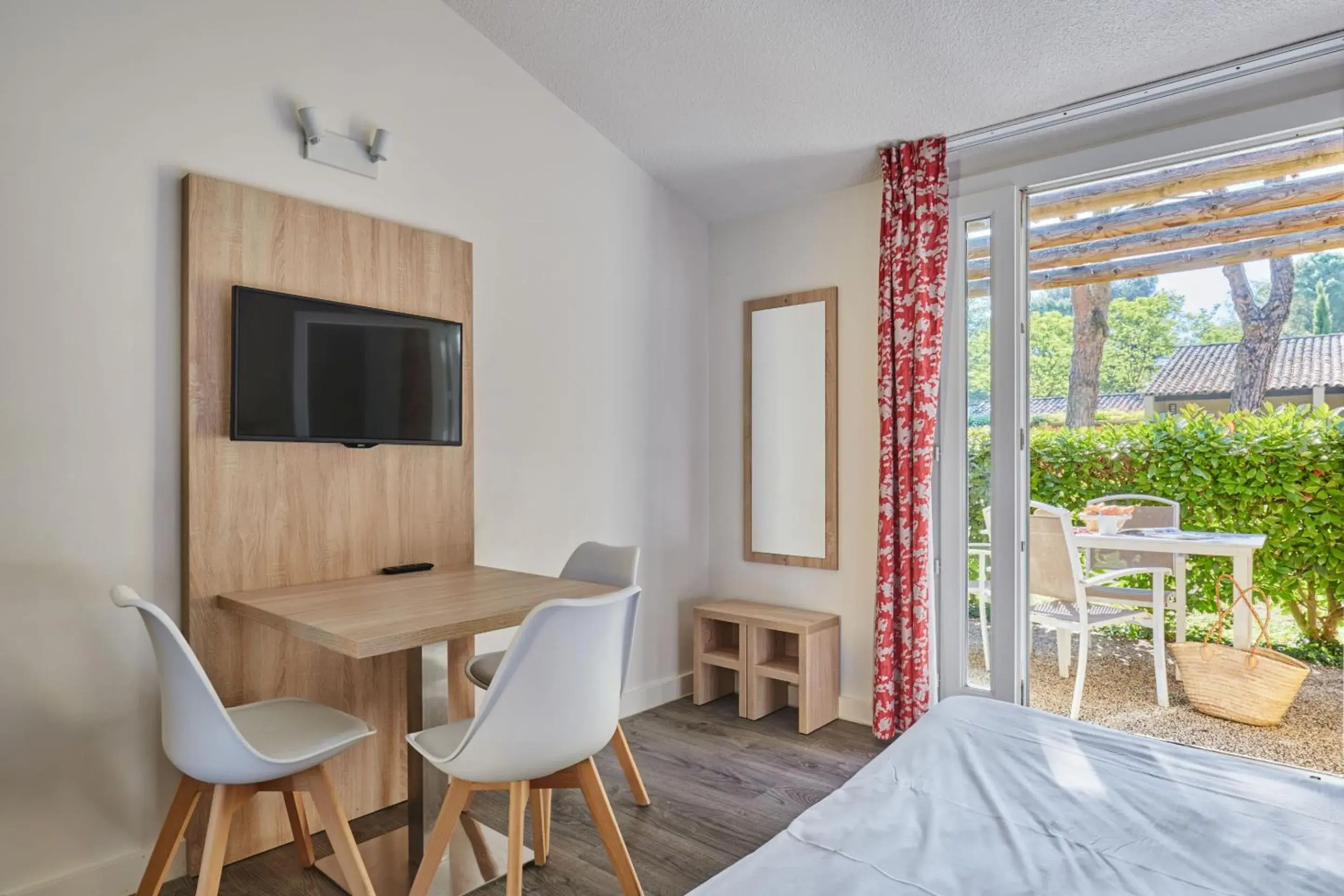 Dining area in Résidence Odalys Le Village Camarguais Les Gardians Dining area in Résidence Odalys Le Village Camarguais Les Gardians