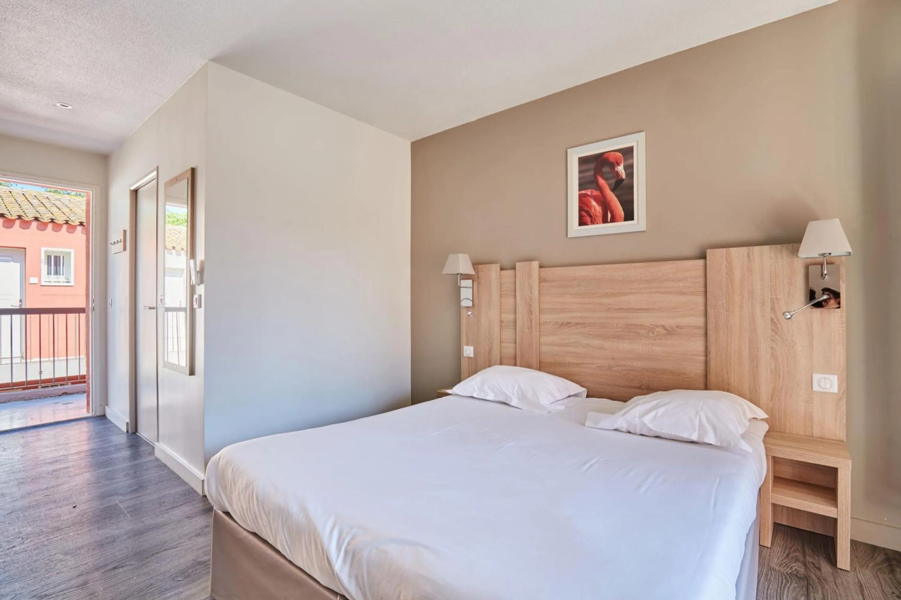 Bedroom, Bed in Résidence Odalys Le Village Camarguais Les Gardians