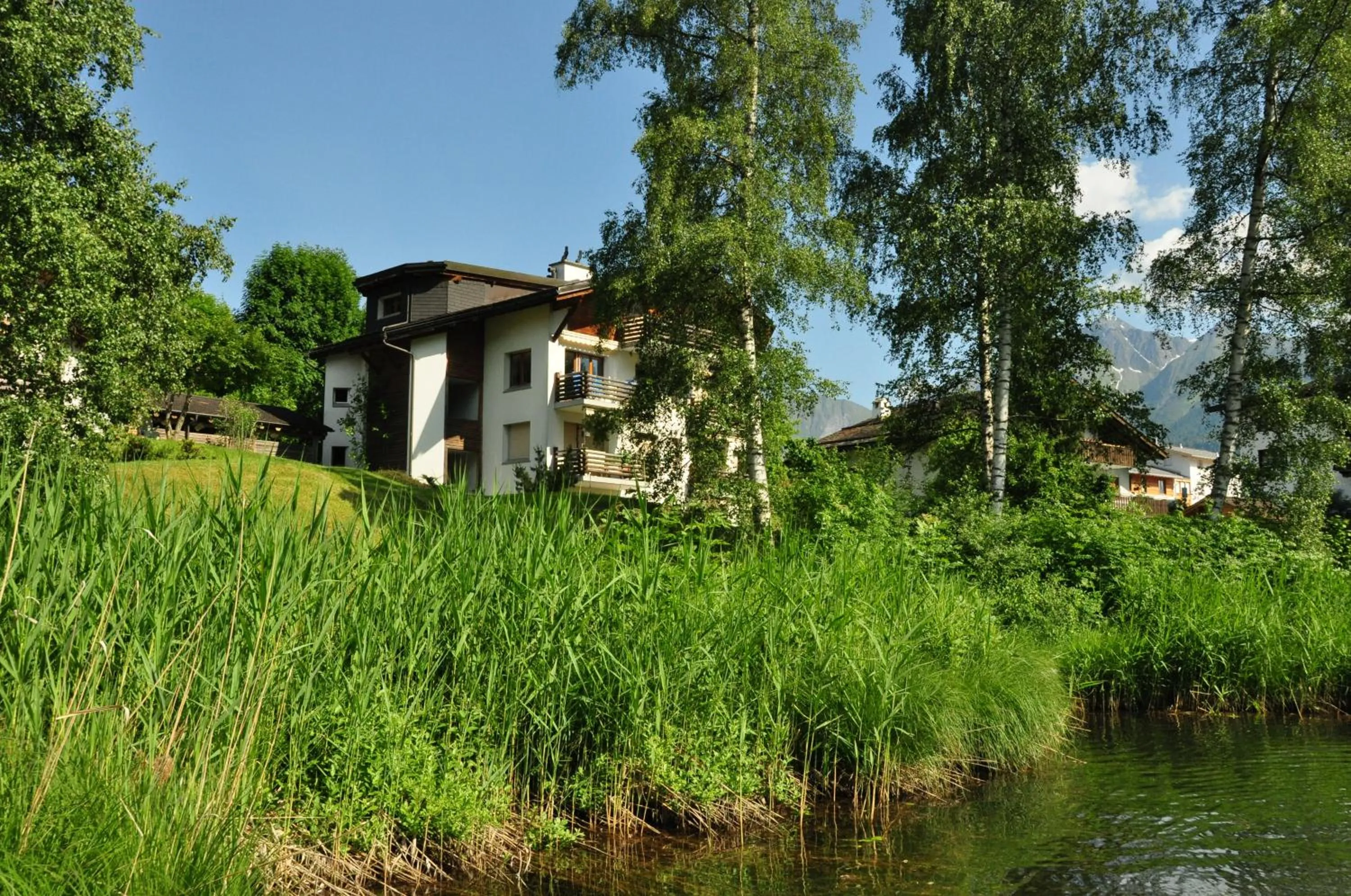 Casa al Lag - direkt am Laaxersee