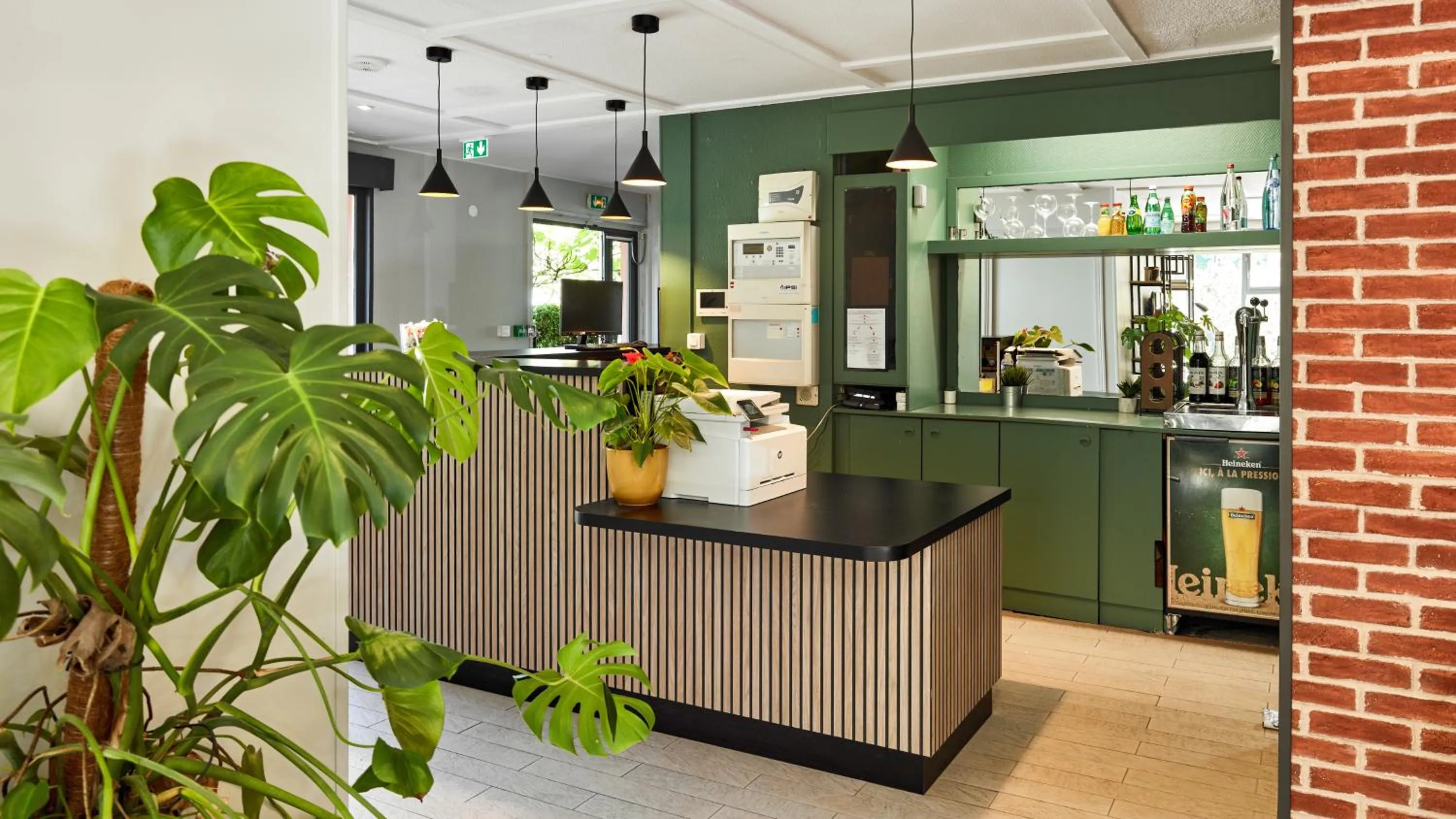 Lobby or reception in Campanile NATURE - Sannois Ermont