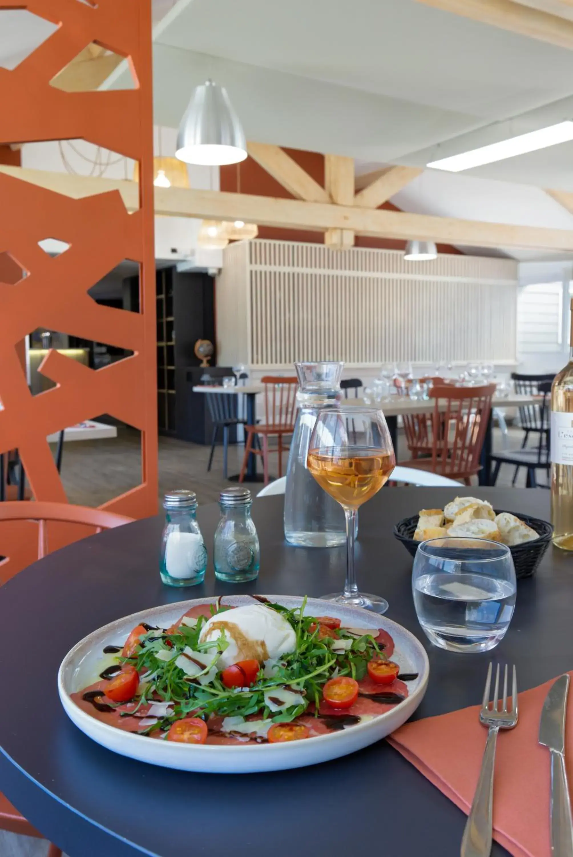 Restaurant/places to eat in KYRIAD MARSEILLE EST - Aubagne Gémenos Restaurant/places to eat in KYRIAD MARSEILLE EST - Aubagne Gémenos