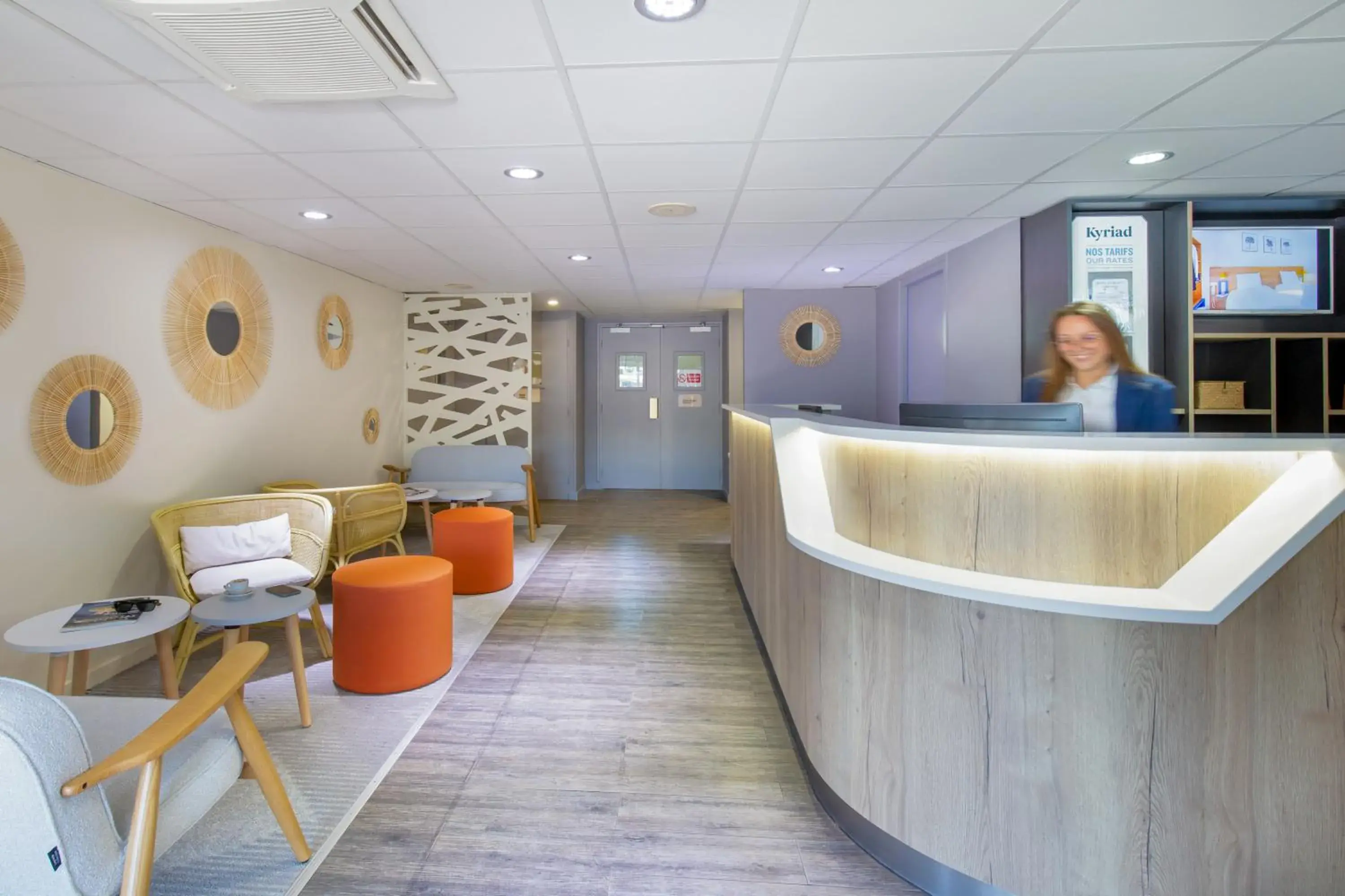 Lobby or reception in KYRIAD MARSEILLE EST - Aubagne Gémenos Lobby or reception in KYRIAD MARSEILLE EST - Aubagne Gémenos