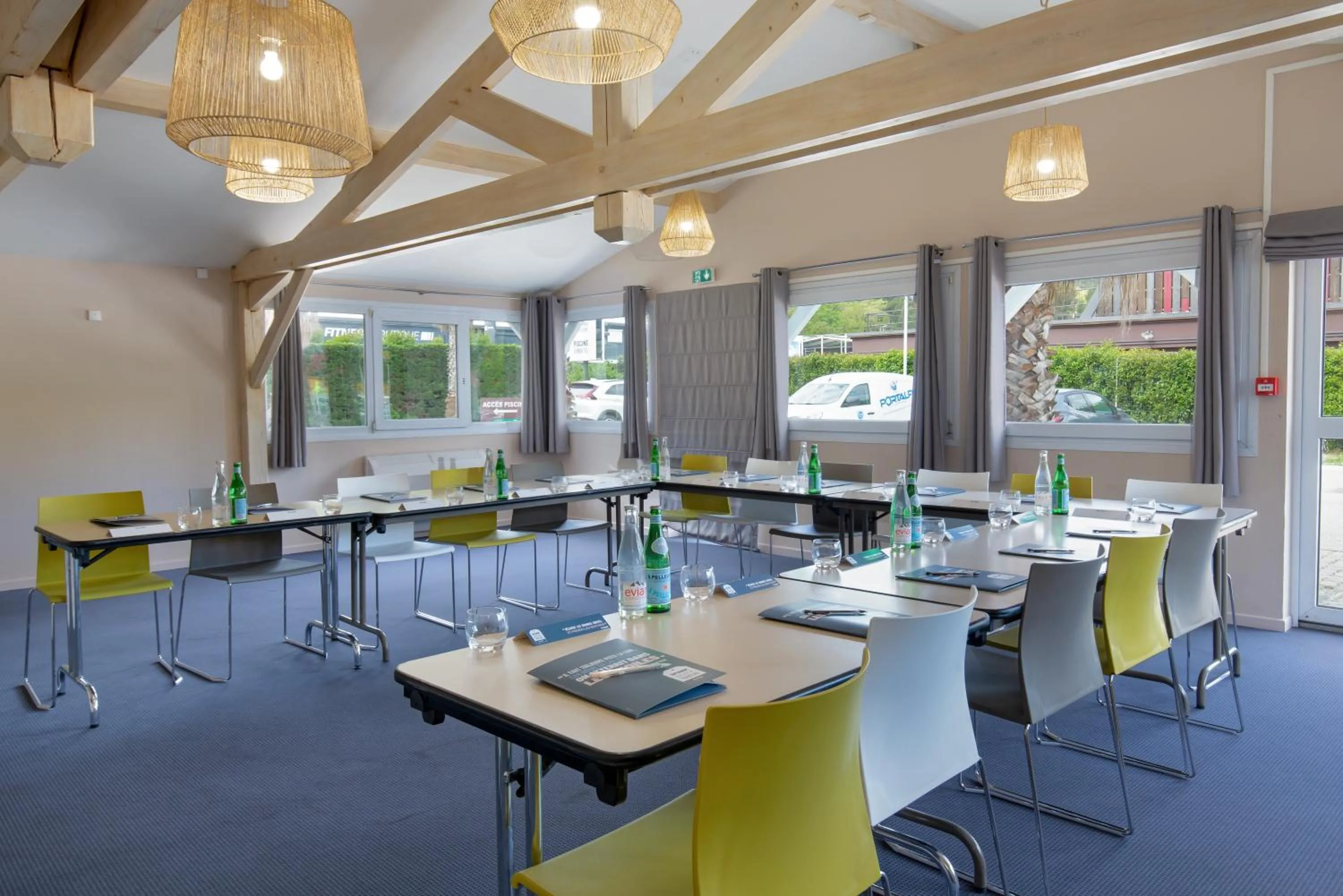 Meeting/conference room in KYRIAD MARSEILLE EST - Aubagne Gémenos