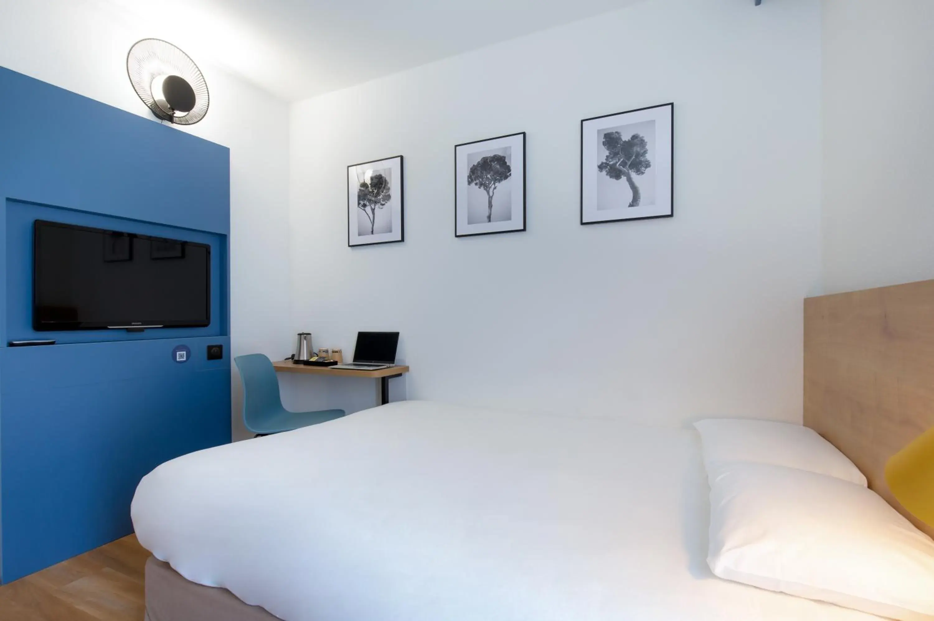 Bedroom, Bed in KYRIAD MARSEILLE EST - Aubagne Gémenos Bedroom, Bed in KYRIAD MARSEILLE EST - Aubagne Gémenos