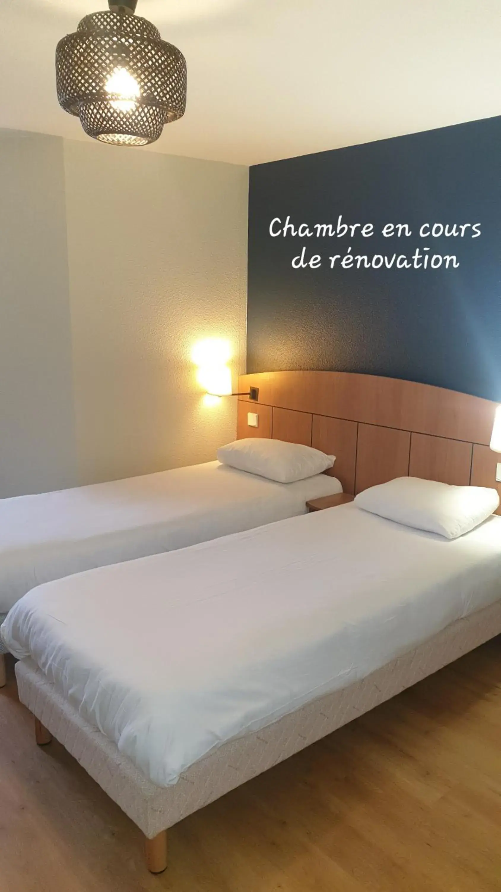 Bed in Kyriad Montargis Amilly Bed in Kyriad Montargis Amilly