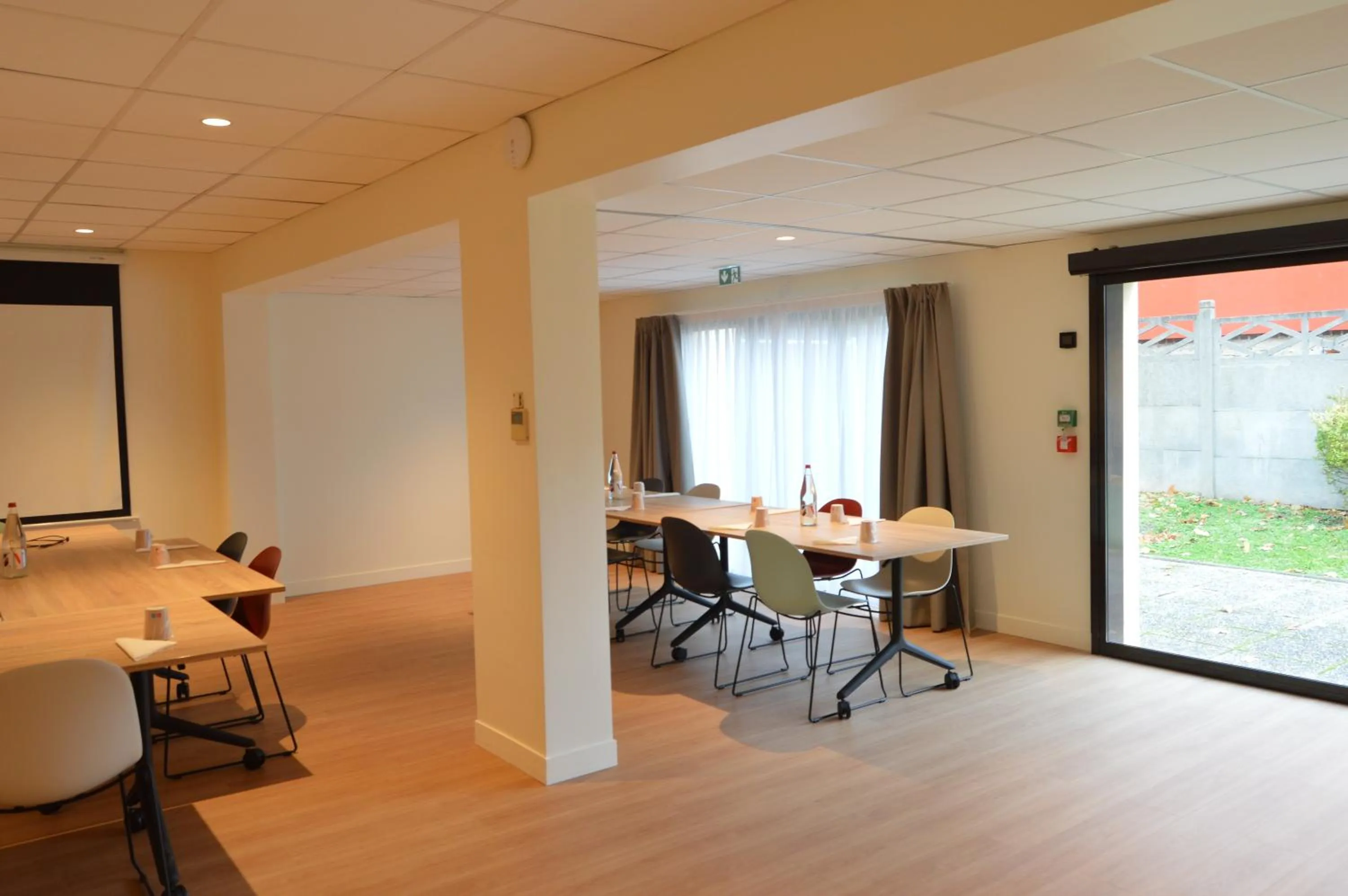 Meeting/conference room in Kyriad Argenteuil