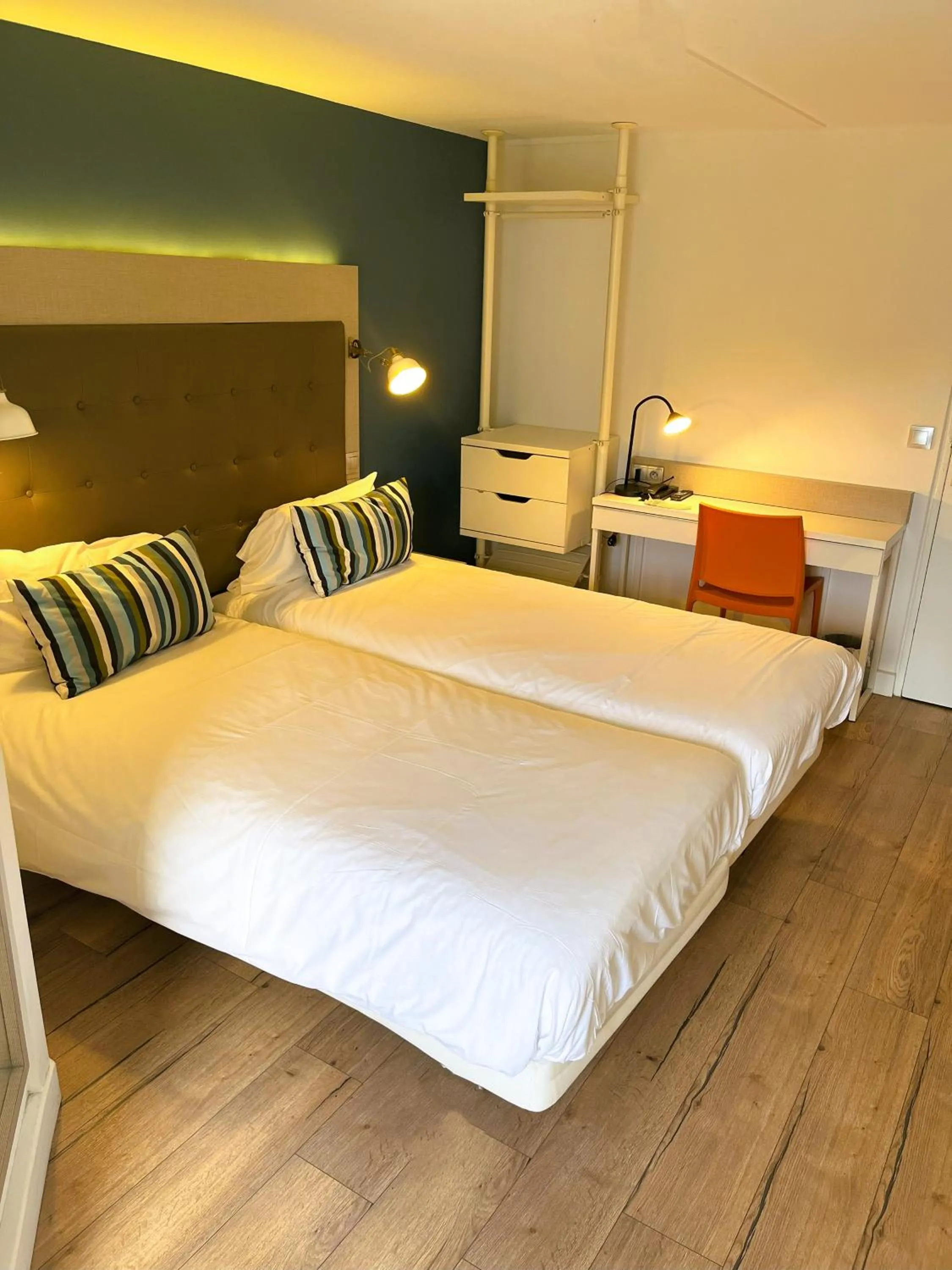 Bed in Kyriad Argenteuil