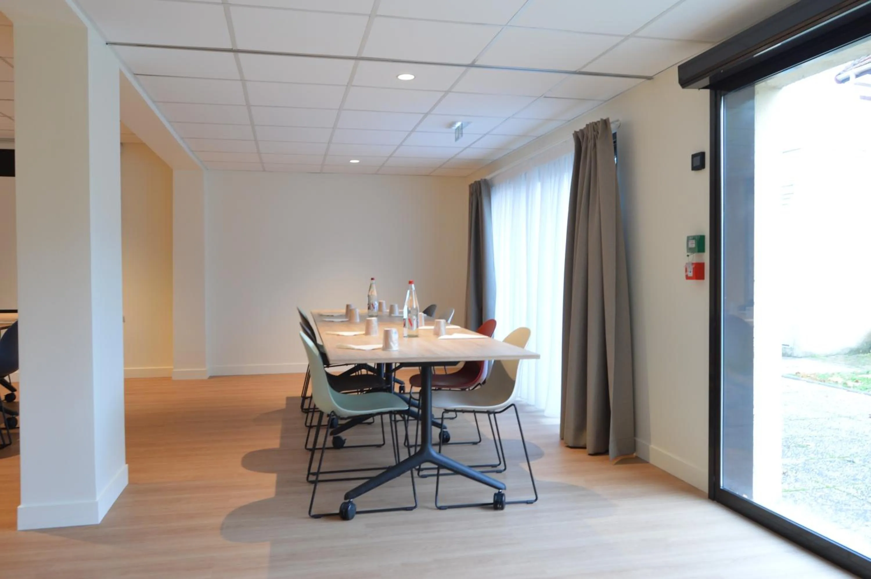Meeting/conference room in Kyriad Argenteuil