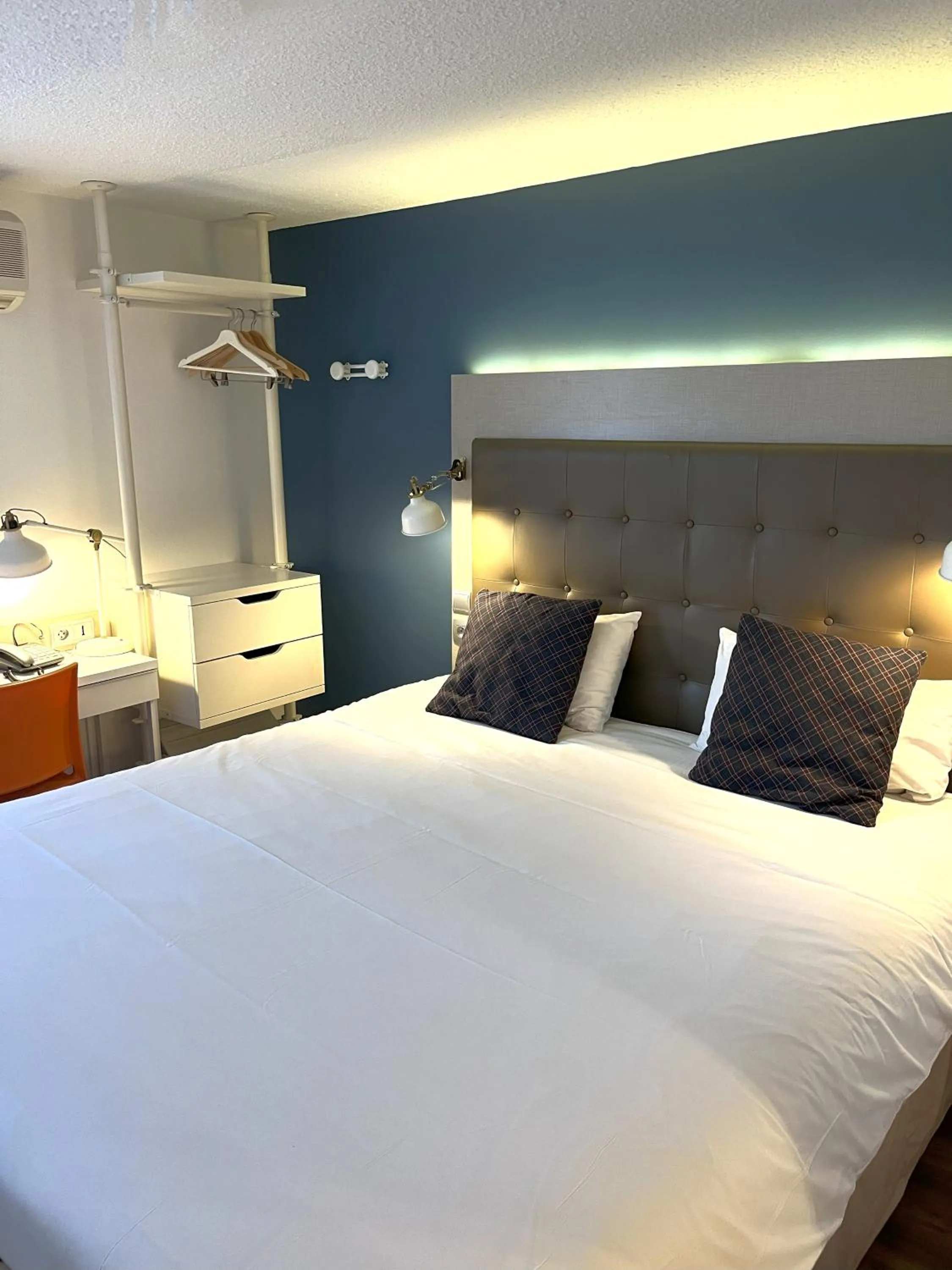 Bed in Kyriad Argenteuil