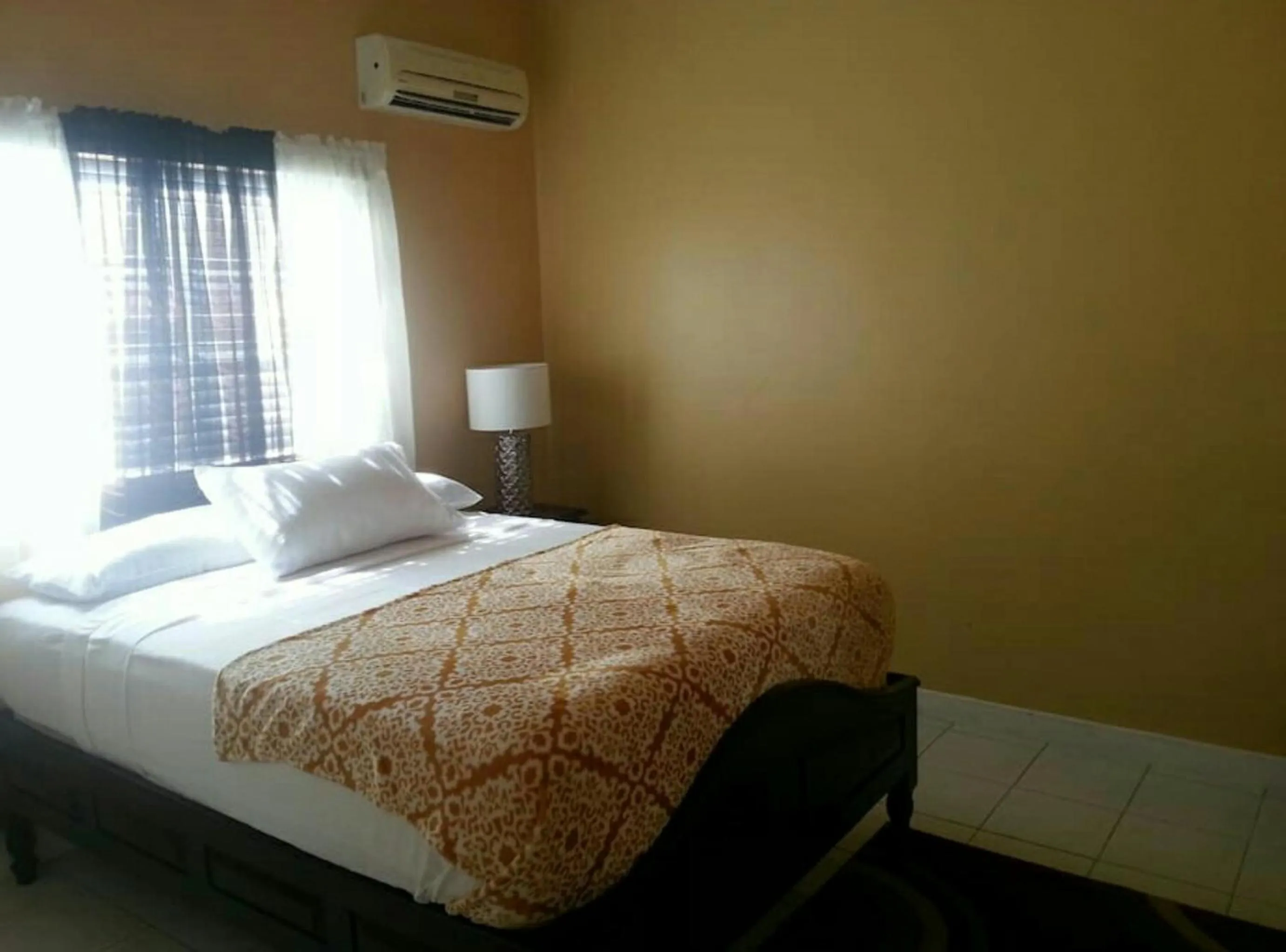 Bedroom, Bed in Caribbean Estate AJ