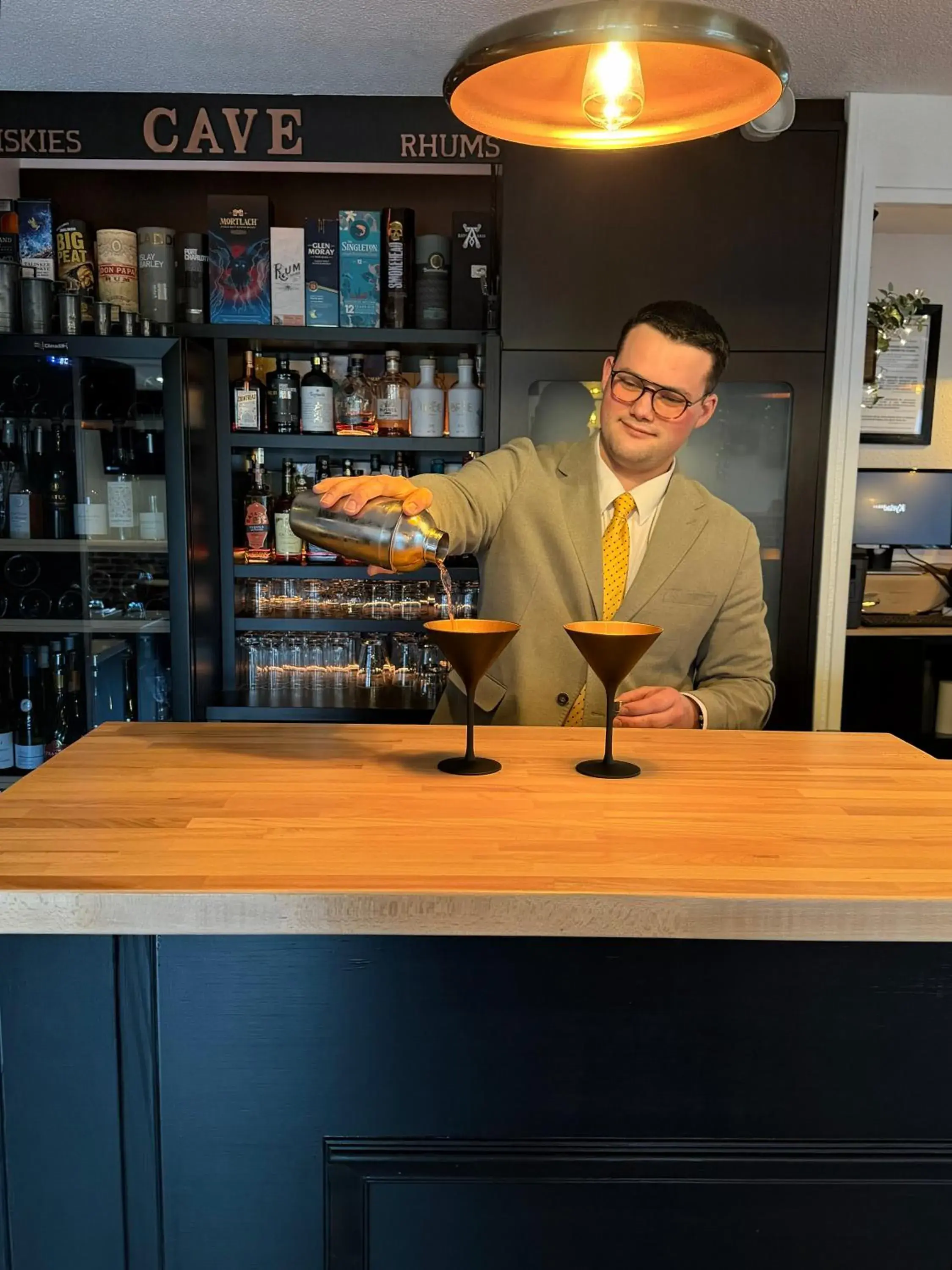 Restaurant/places to eat in Kyriad Lisieux Restaurant/places to eat in Kyriad Lisieux