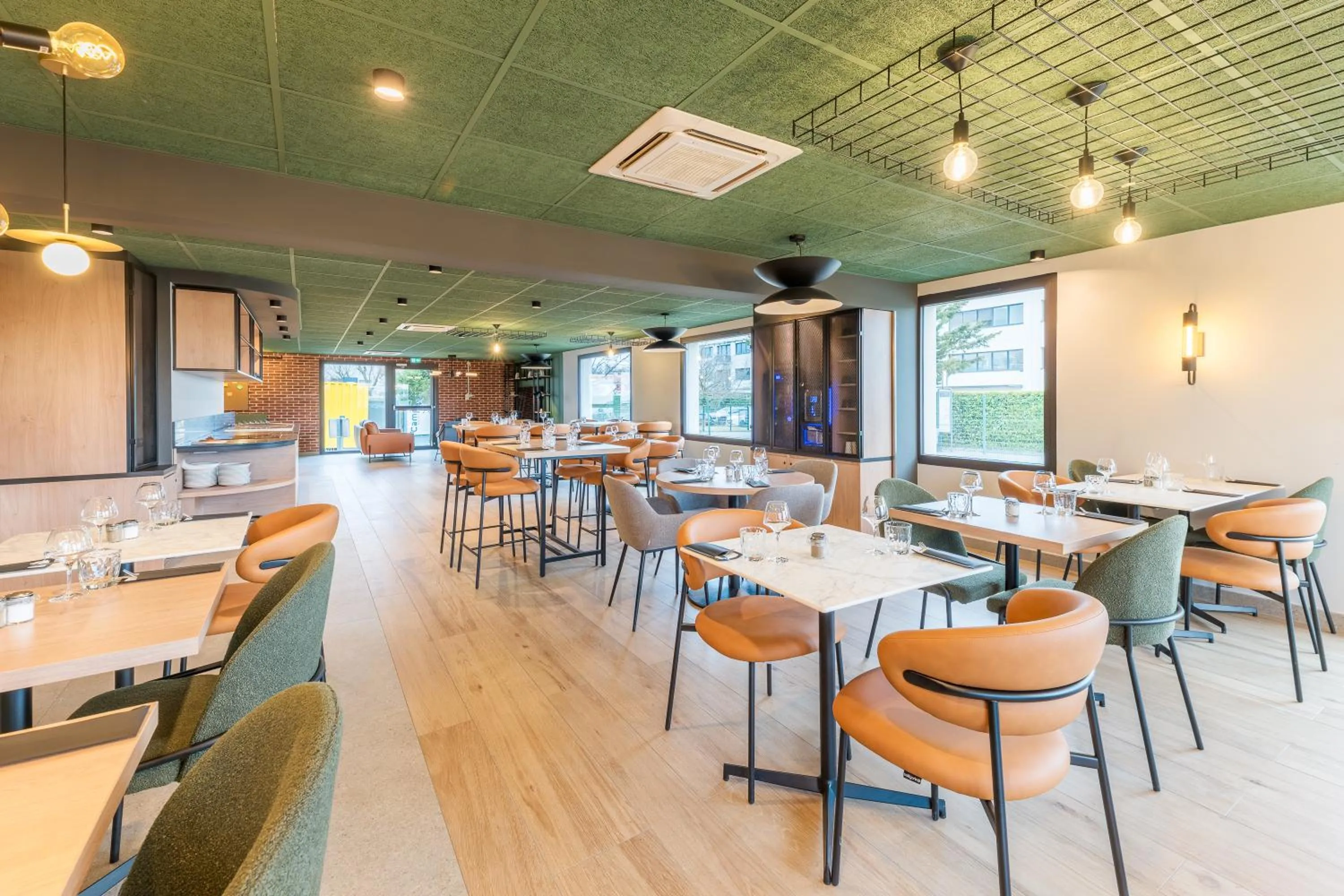 Restaurant/places to eat in Campanile NATURE - Lyon Est Bron Eurexpo