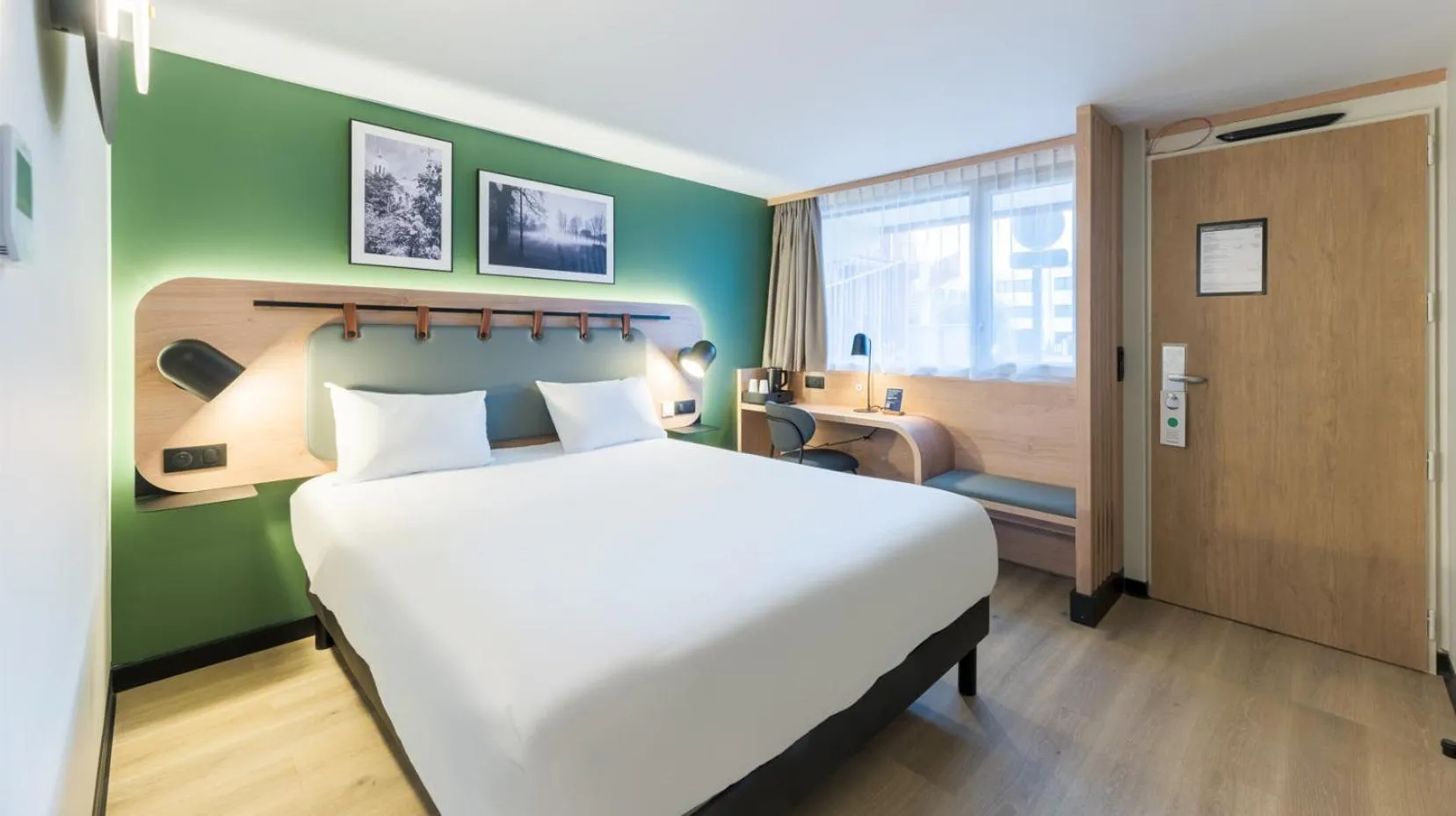 Bedroom, Bed in Campanile NATURE - Lyon Est Bron Eurexpo